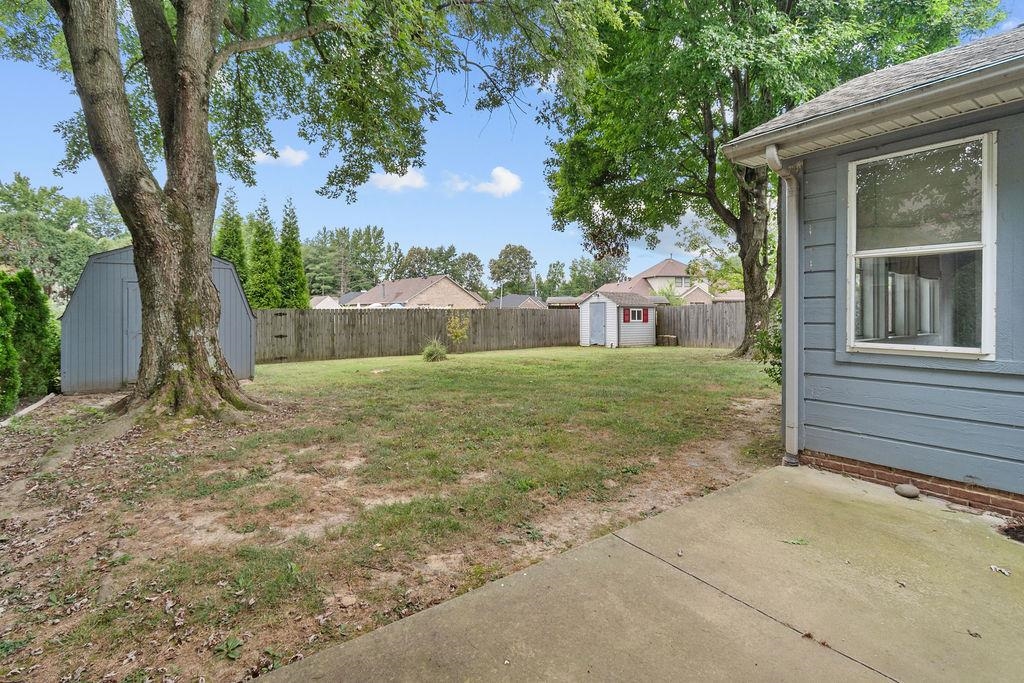 1032 Byers Ave, Owensboro, Kentucky 42303, 3 Bedrooms Bedrooms, ,2 BathroomsBathrooms,Single Family Residence,For Sale,Byers Ave,92882