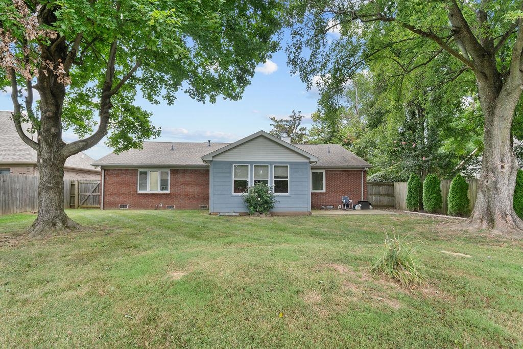1032 Byers Ave, Owensboro, Kentucky 42303, 3 Bedrooms Bedrooms, ,2 BathroomsBathrooms,Single Family Residence,For Sale,Byers Ave,92882