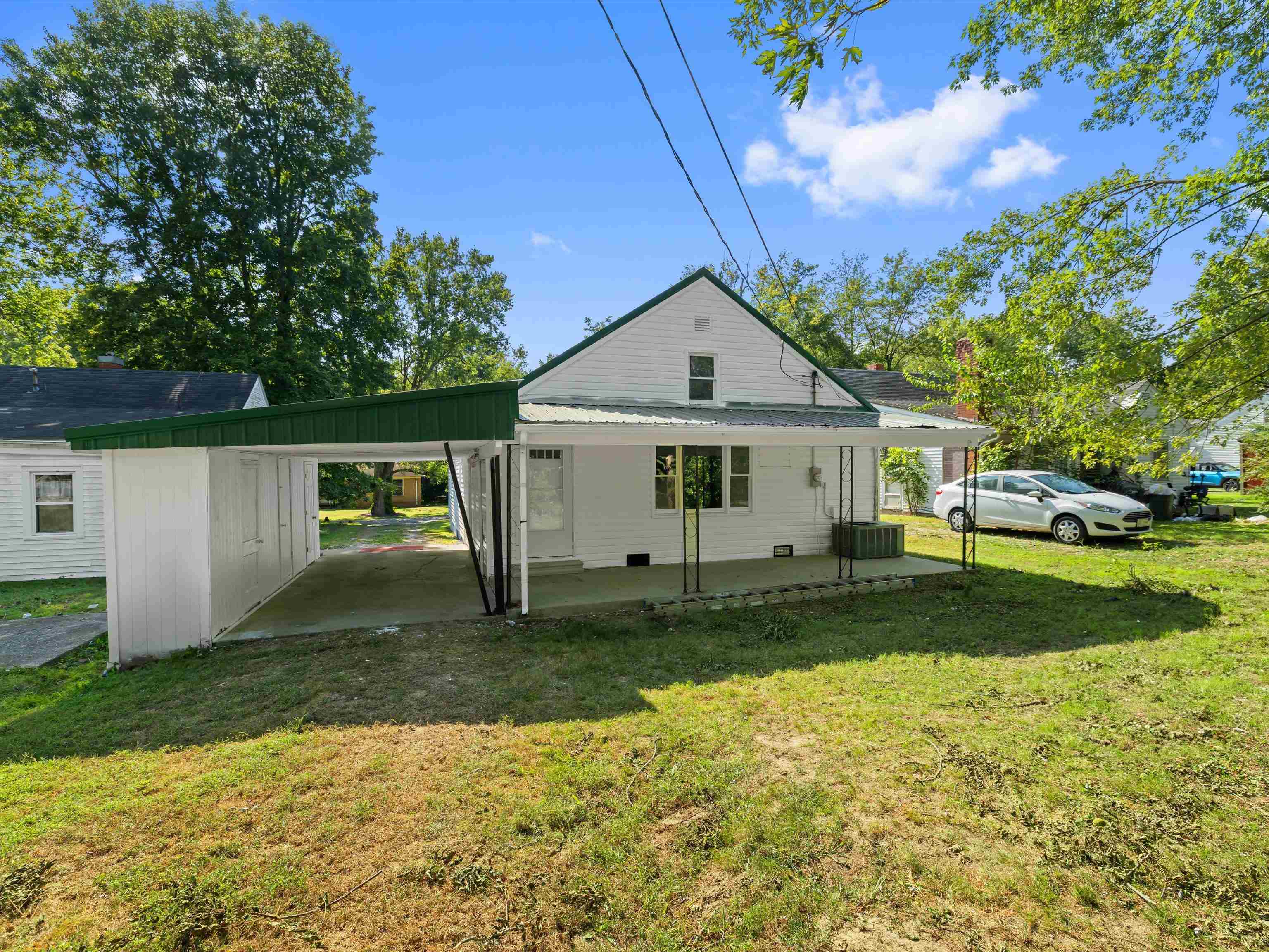821 Broad, Beaver Dam, Kentucky 42320, 3 Bedrooms Bedrooms, ,1 BathroomBathrooms,Single Family Residence,For Sale,Broad,92883