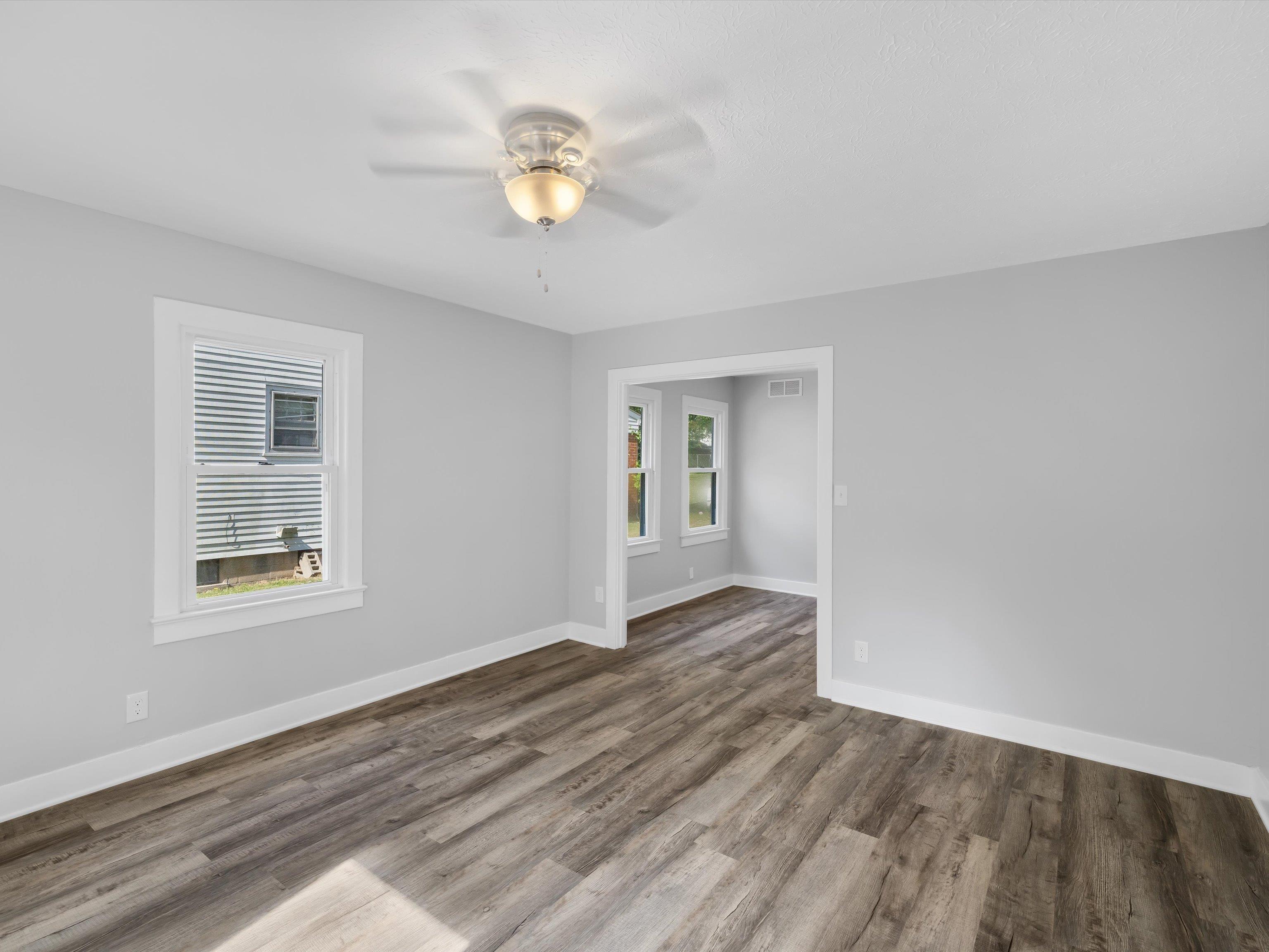 821 Broad, Beaver Dam, Kentucky 42320, 3 Bedrooms Bedrooms, ,1 BathroomBathrooms,Single Family Residence,For Sale,Broad,92883