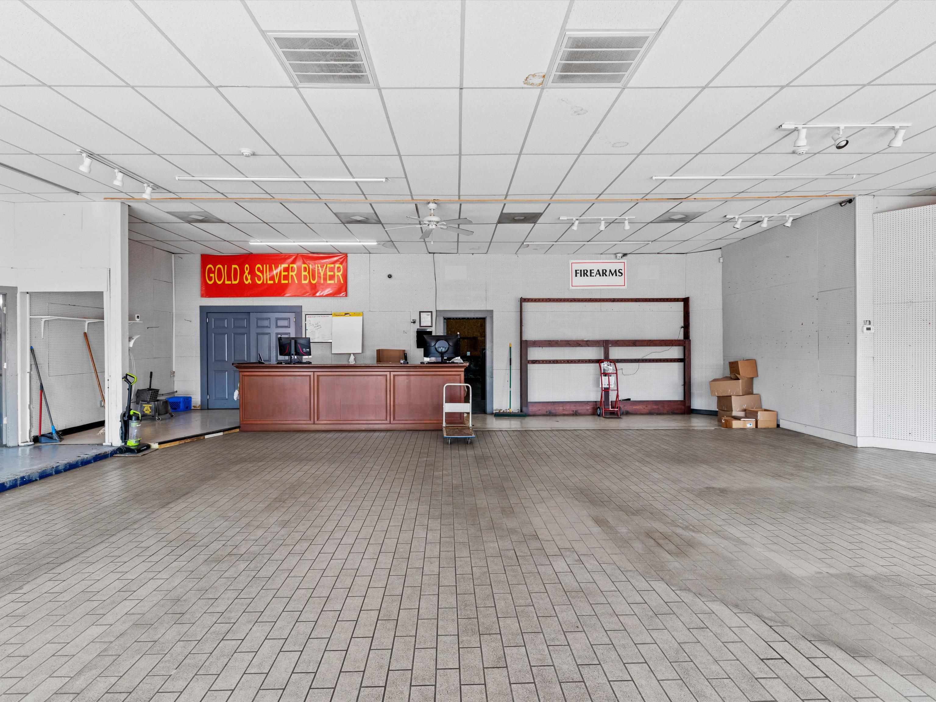 202 Main Street, Leitchfield, Kentucky 42754, ,Business,For Sale,Main Street,92890