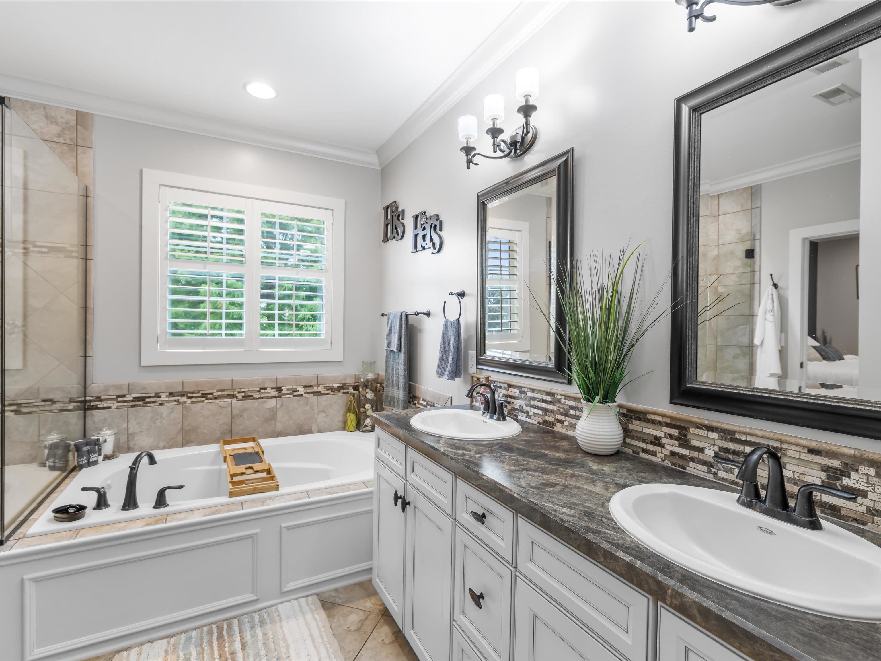 2300 Deer Valley Blvd, Utica, Kentucky 42376, 4 Bedrooms Bedrooms, ,3 BathroomsBathrooms,Single Family Residence,For Sale,Deer Valley Blvd,92892