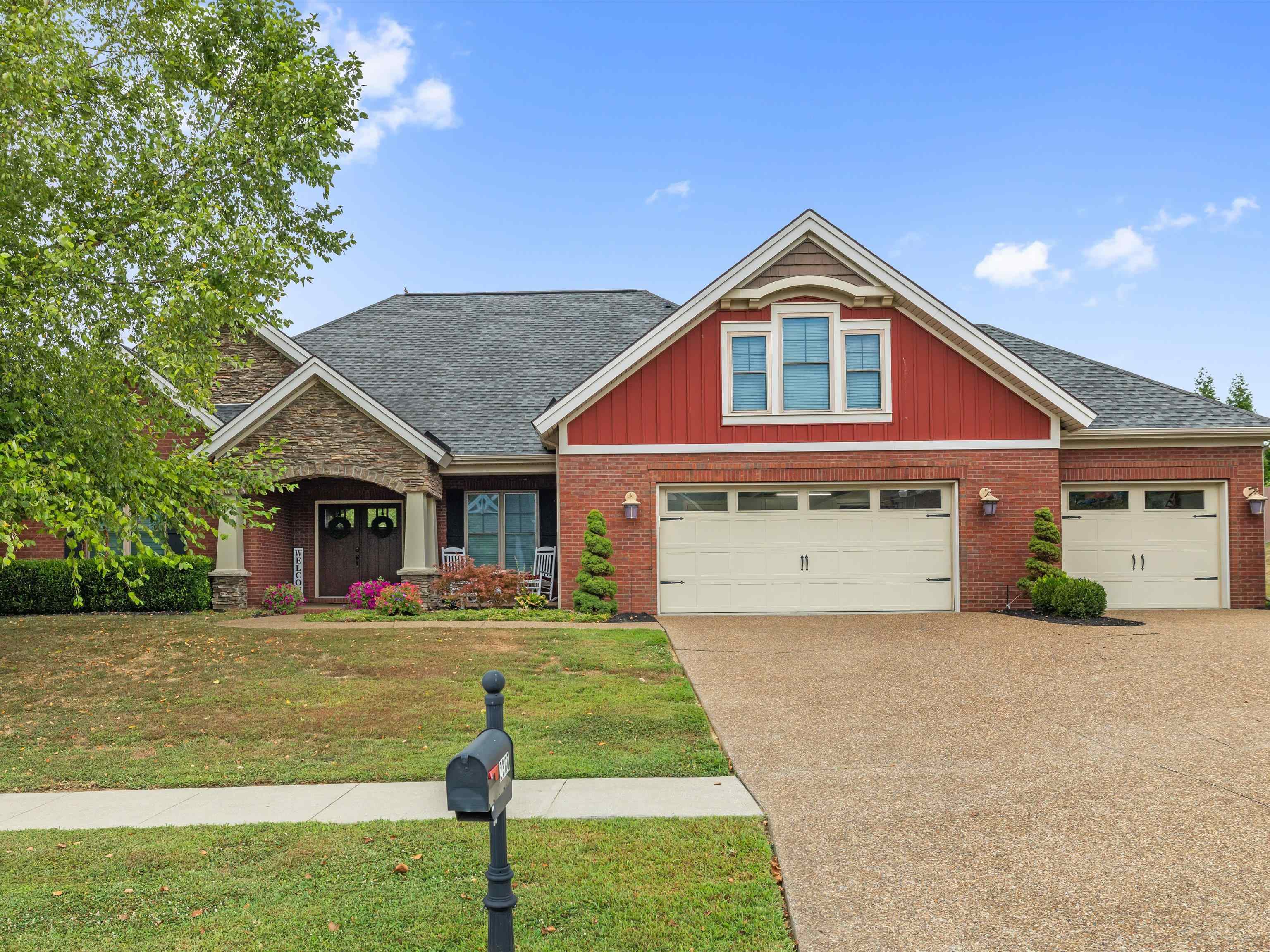 2300 Deer Valley Blvd, Utica, Kentucky 42376, 4 Bedrooms Bedrooms, ,3 BathroomsBathrooms,Single Family Residence,For Sale,Deer Valley Blvd,92892
