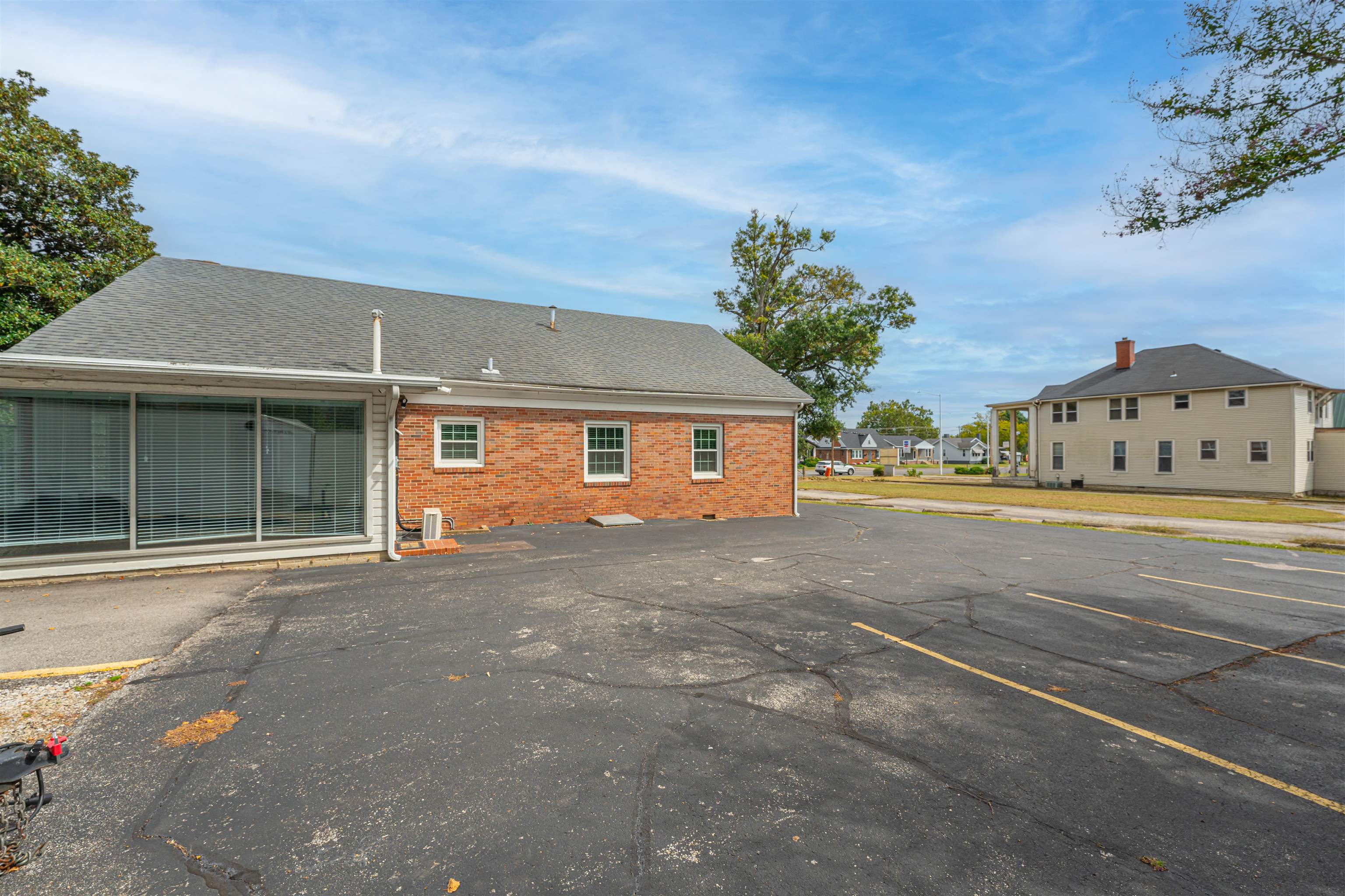 2120 Frederica St, Owensboro, Kentucky 42301, ,Office,For Sale,Frederica St,92897