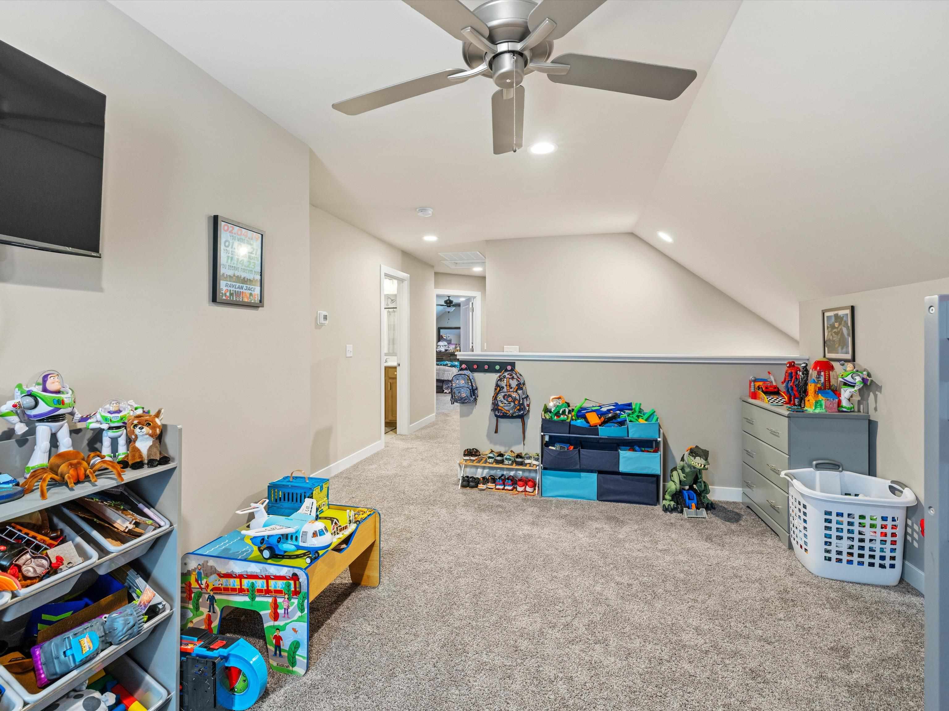 3845 Little Bluestem Dr, Owensboro, Kentucky 42303, 4 Bedrooms Bedrooms, ,2 BathroomsBathrooms,Single Family Residence,For Sale,Little Bluestem Dr,92899