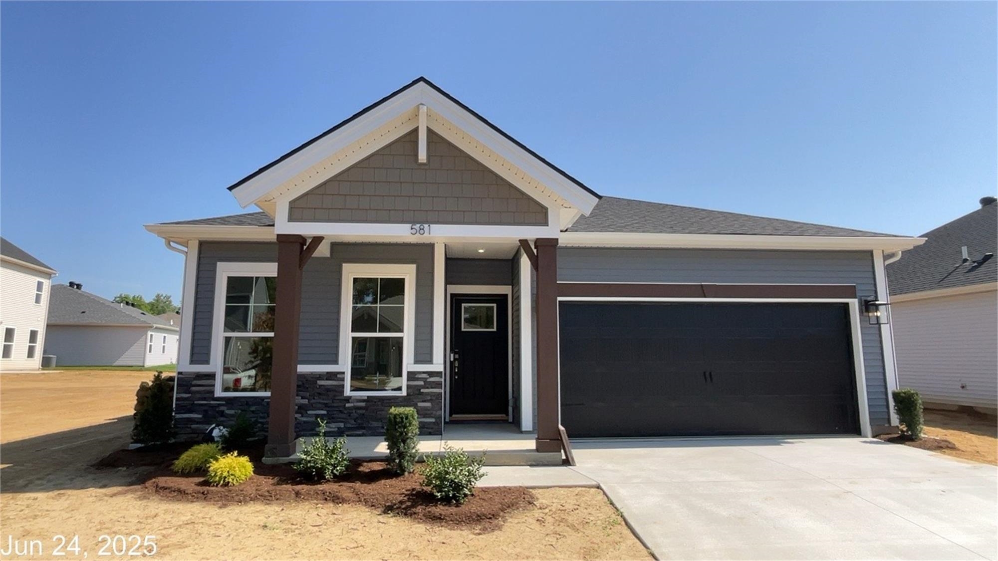 581 Alabaster Ln, Owensboro, Kentucky 42301, 3 Bedrooms Bedrooms, ,2 BathroomsBathrooms,Single Family Residence,For Sale,Alabaster Ln,92904