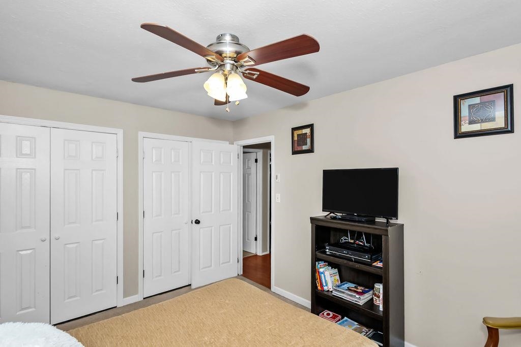 2515 Lawrin Ct, Owensboro, Kentucky 42301, 4 Bedrooms Bedrooms, ,2 BathroomsBathrooms,Single Family Residence,For Sale,Lawrin Ct,92908