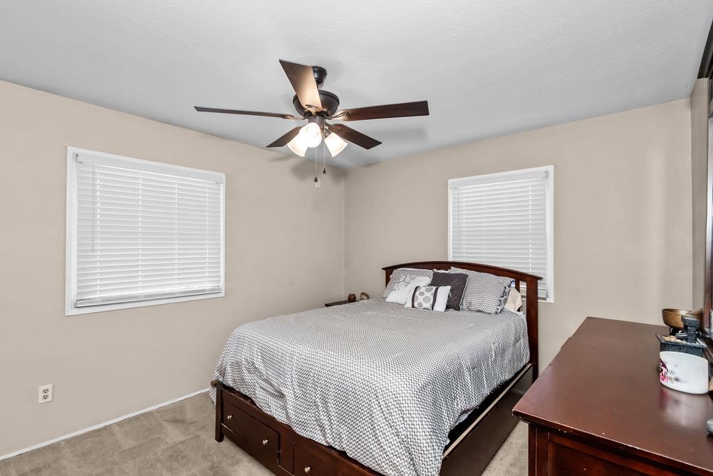 2515 Lawrin Ct, Owensboro, Kentucky 42301, 4 Bedrooms Bedrooms, ,2 BathroomsBathrooms,Single Family Residence,For Sale,Lawrin Ct,92908
