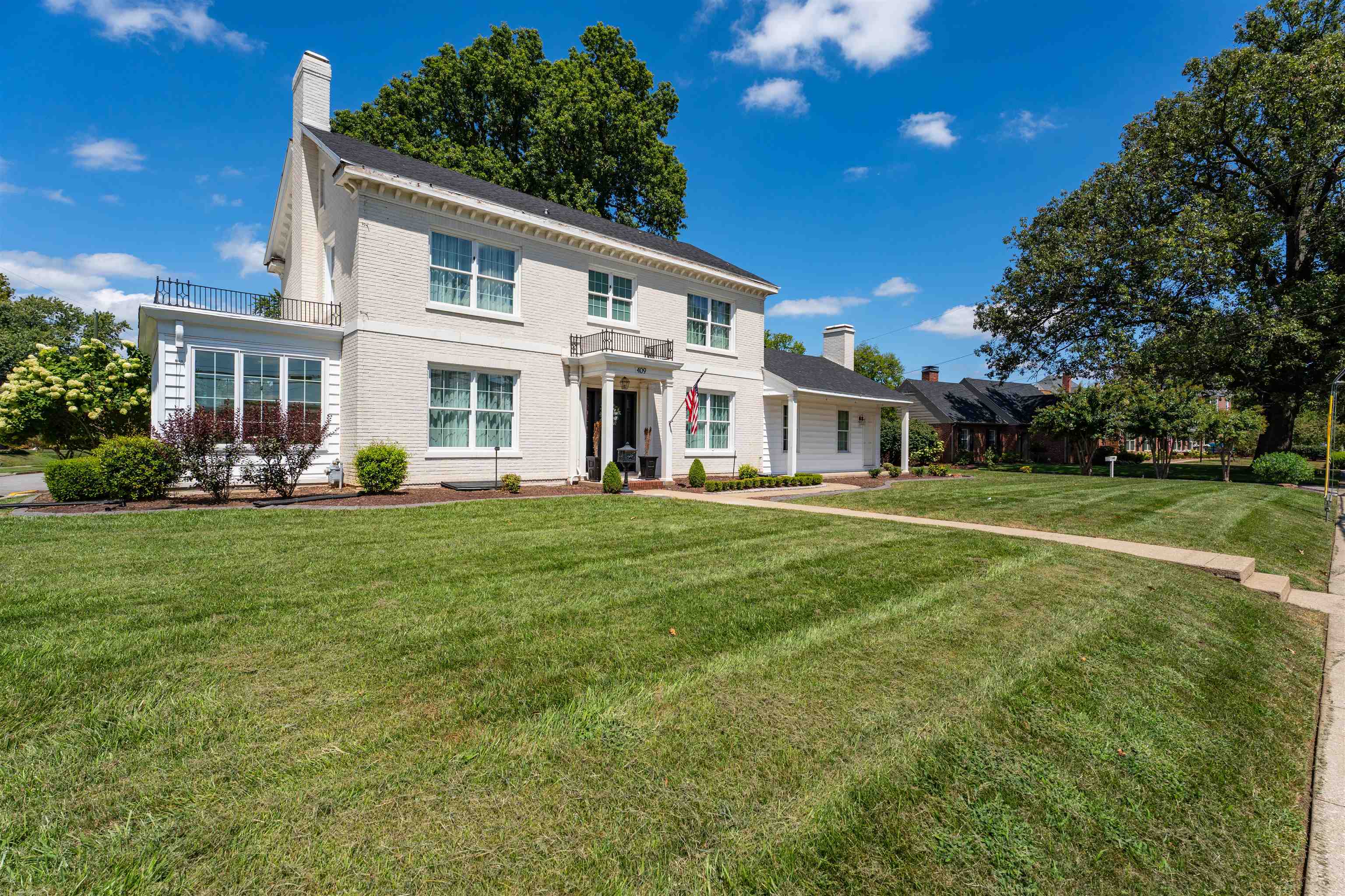 409 Griffith Ave, Owensboro, Kentucky 42301, 5 Bedrooms Bedrooms, ,3 BathroomsBathrooms,Single Family Residence,For Sale,Griffith Ave,92909