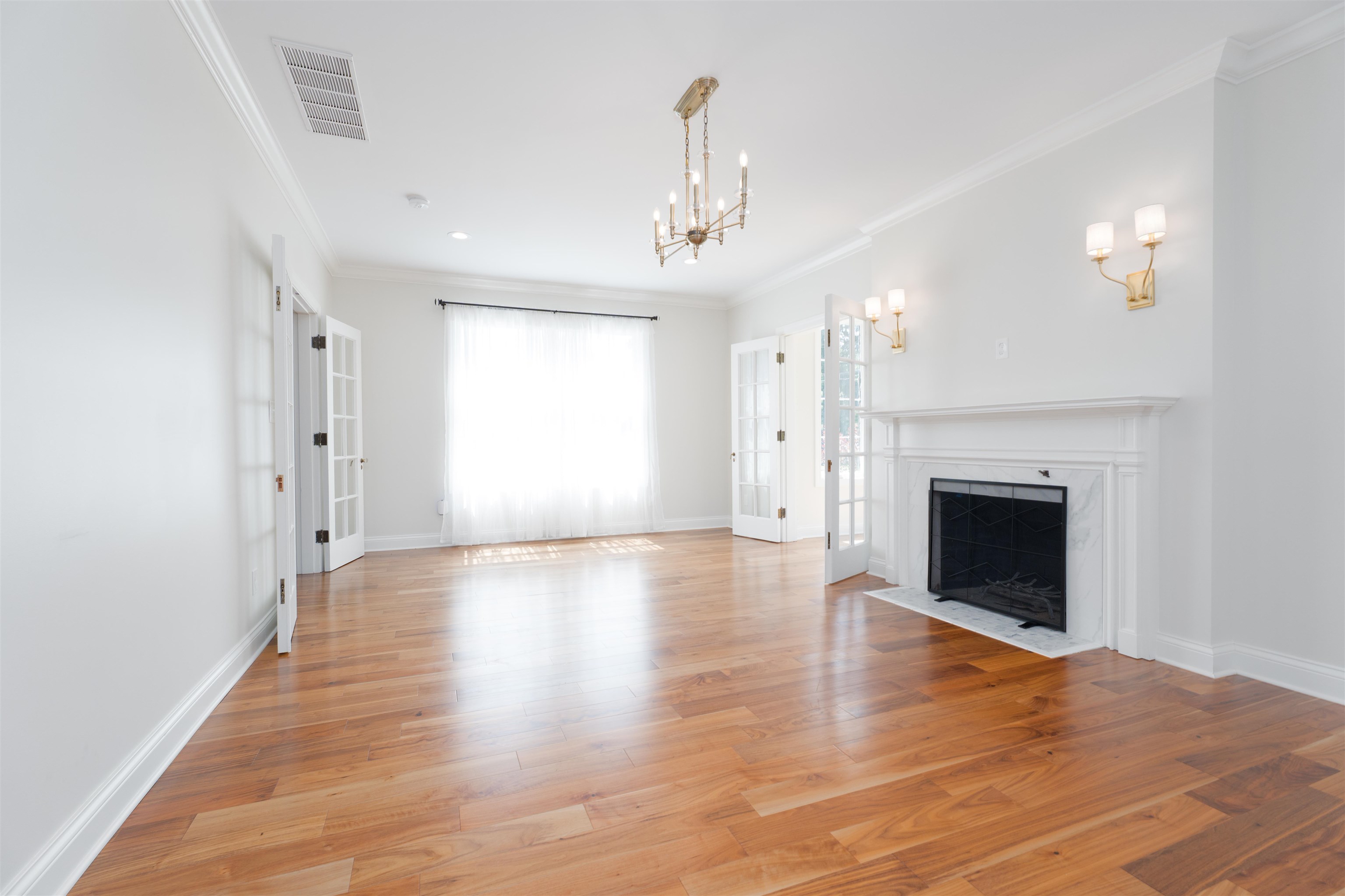 409 Griffith Ave, Owensboro, Kentucky 42301, 5 Bedrooms Bedrooms, ,3 BathroomsBathrooms,Single Family Residence,For Sale,Griffith Ave,92909
