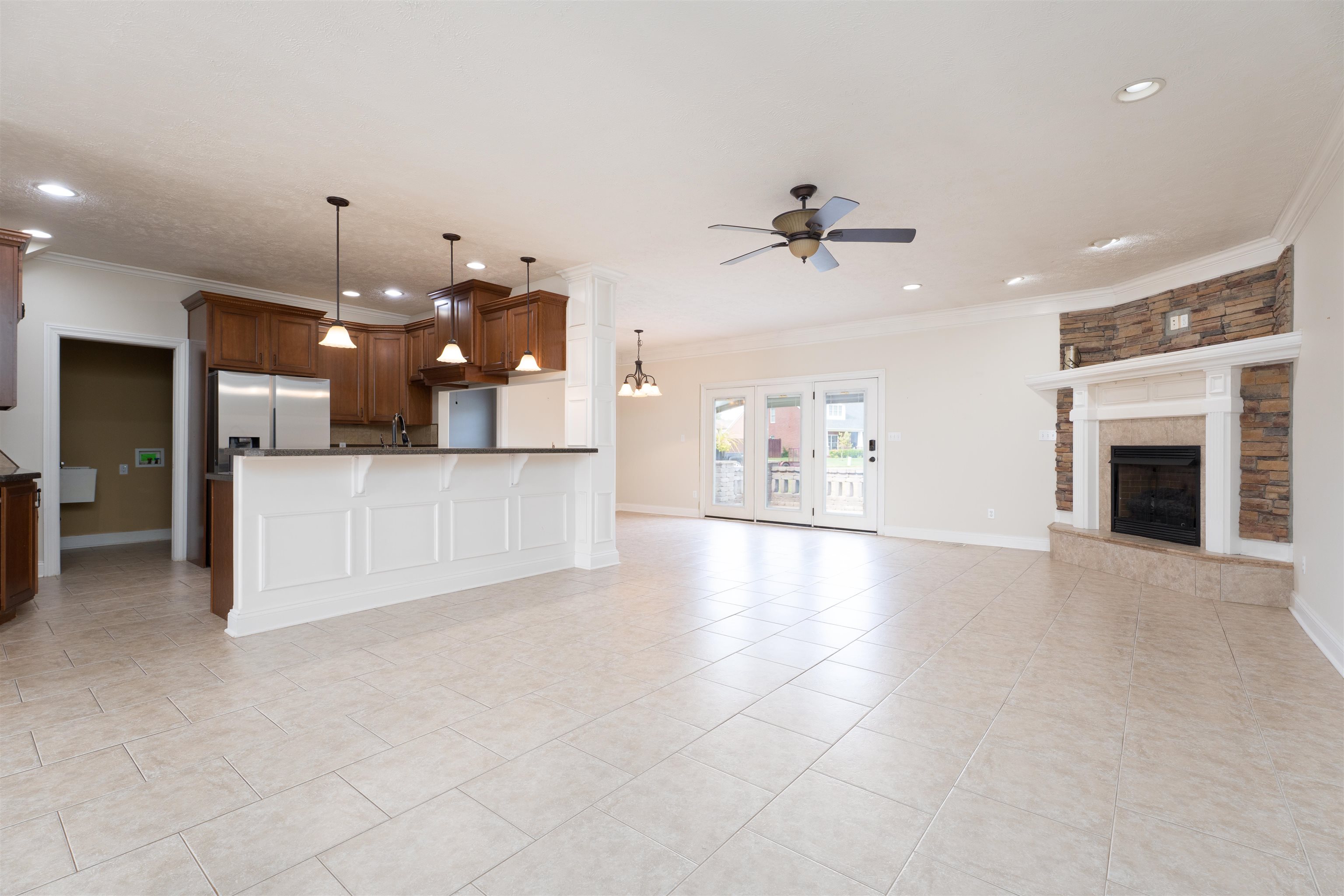 2065 Northwood Drive, Owensboro, Kentucky 42301, 4 Bedrooms Bedrooms, ,3 BathroomsBathrooms,Single Family Residence,For Sale,Northwood Drive,92910