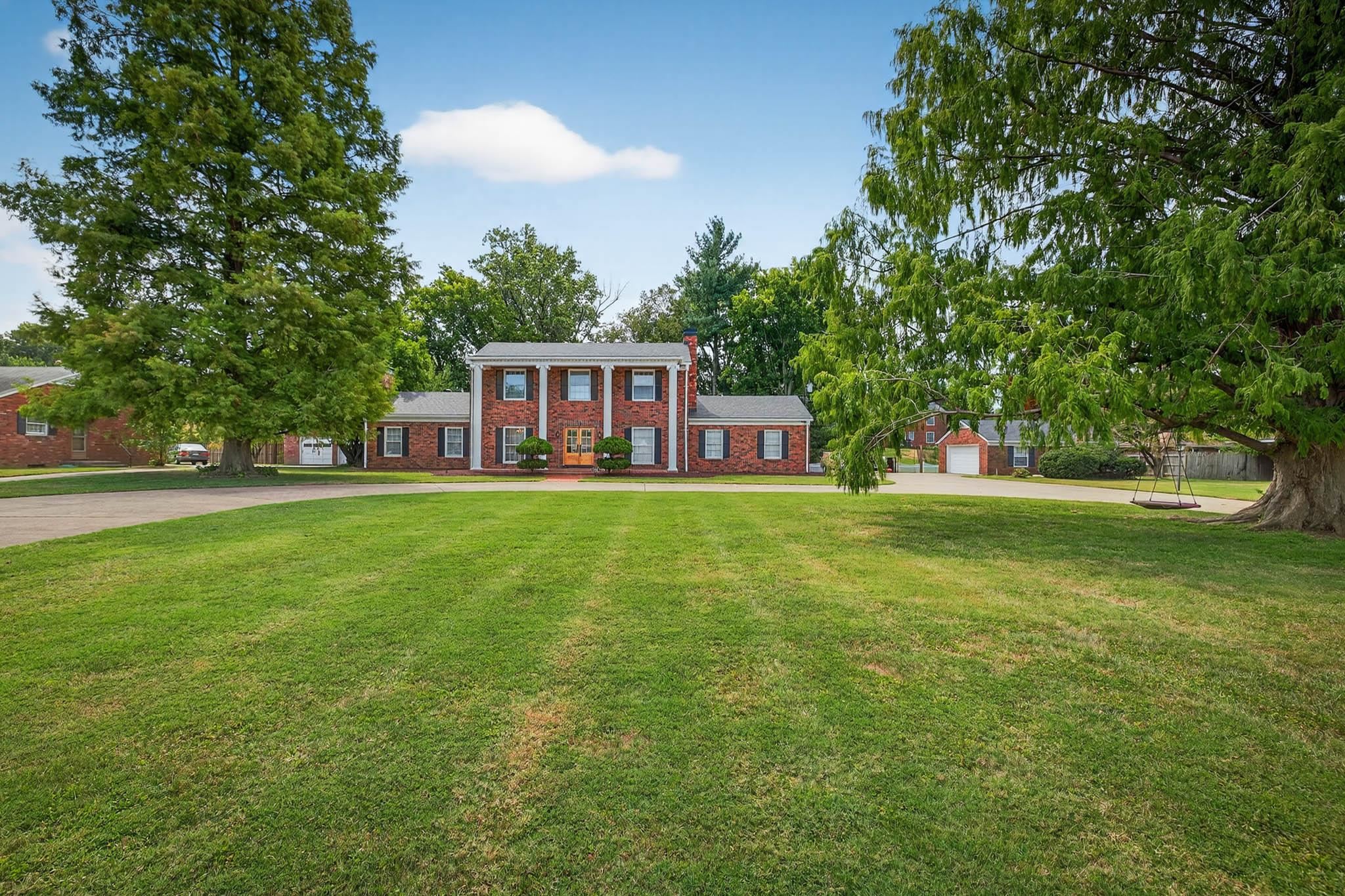 2124 Griffith Ave, Owensboro, Kentucky 42301, 5 Bedrooms Bedrooms, ,3 BathroomsBathrooms,Single Family Residence,For Sale,Griffith Ave,92916