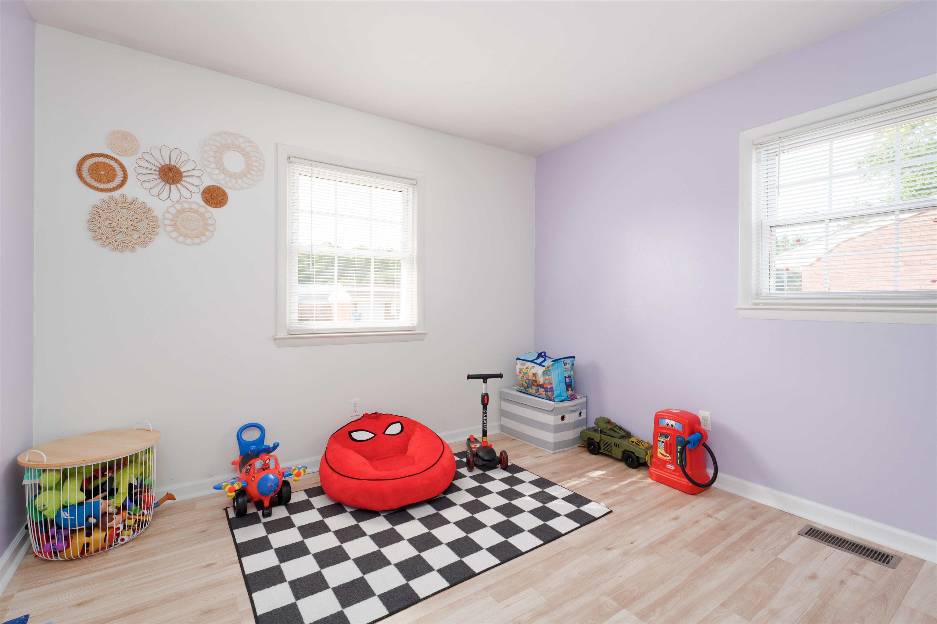 4853 Sturbridge Place, Owensboro, Kentucky 42303, 3 Bedrooms Bedrooms, ,1 BathroomBathrooms,Single Family Residence,For Sale,Sturbridge Place,92918