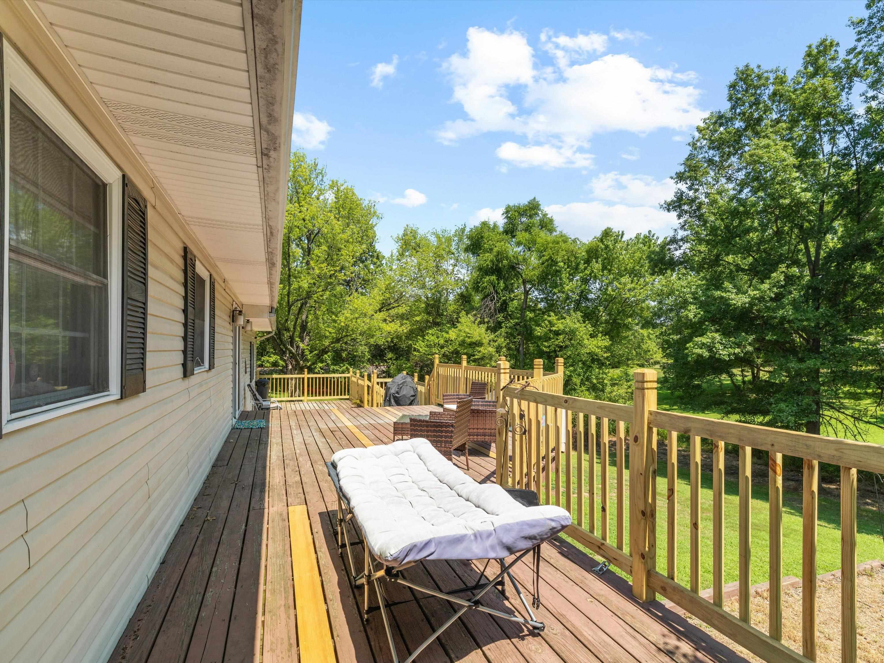 125 Cortez, CHANDLER, Indiana 47610, 5 Bedrooms Bedrooms, ,2 BathroomsBathrooms,Single Family Residence,For Sale,Cortez,92920