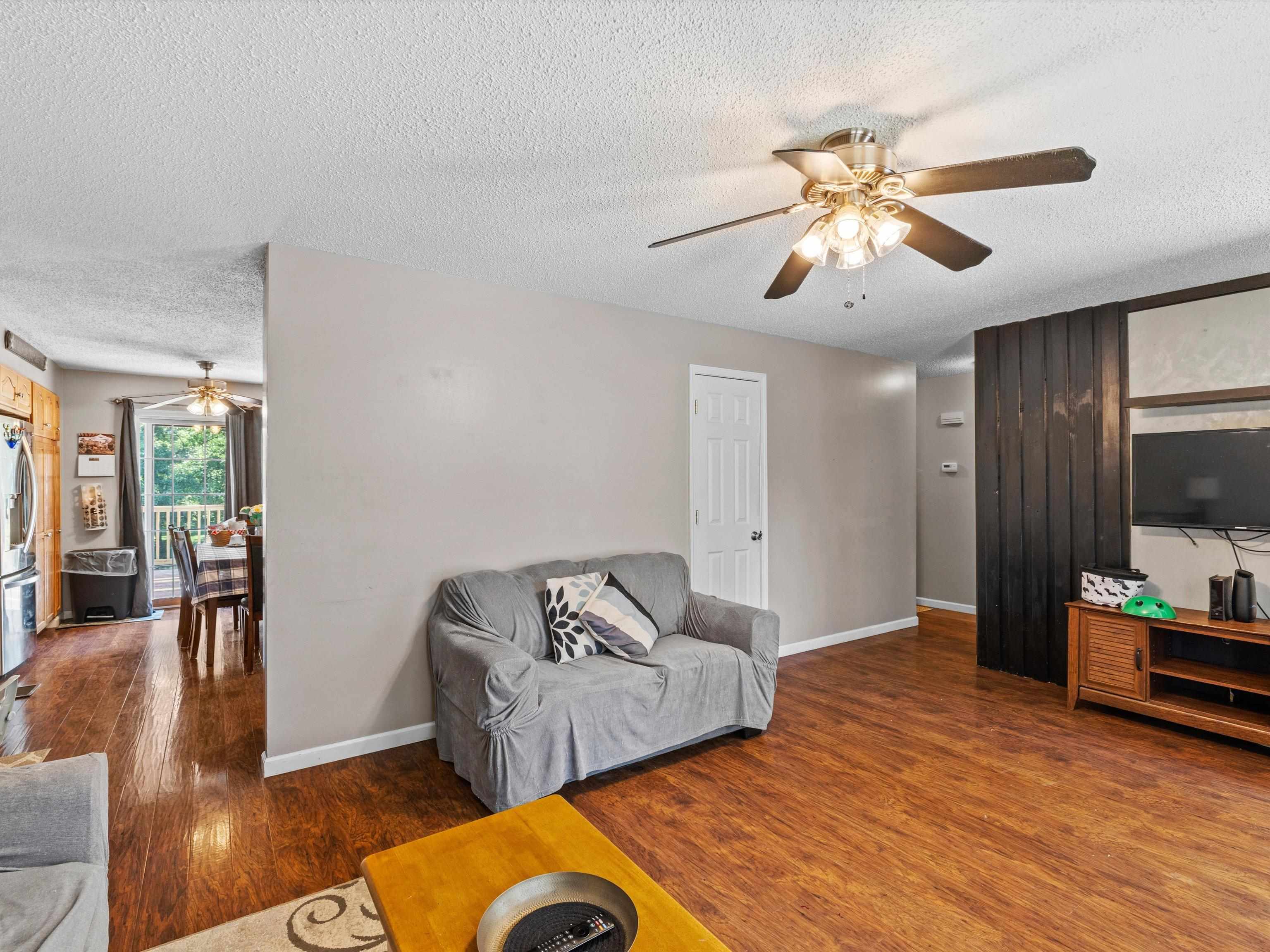125 Cortez, CHANDLER, Indiana 47610, 5 Bedrooms Bedrooms, ,2 BathroomsBathrooms,Single Family Residence,For Sale,Cortez,92920