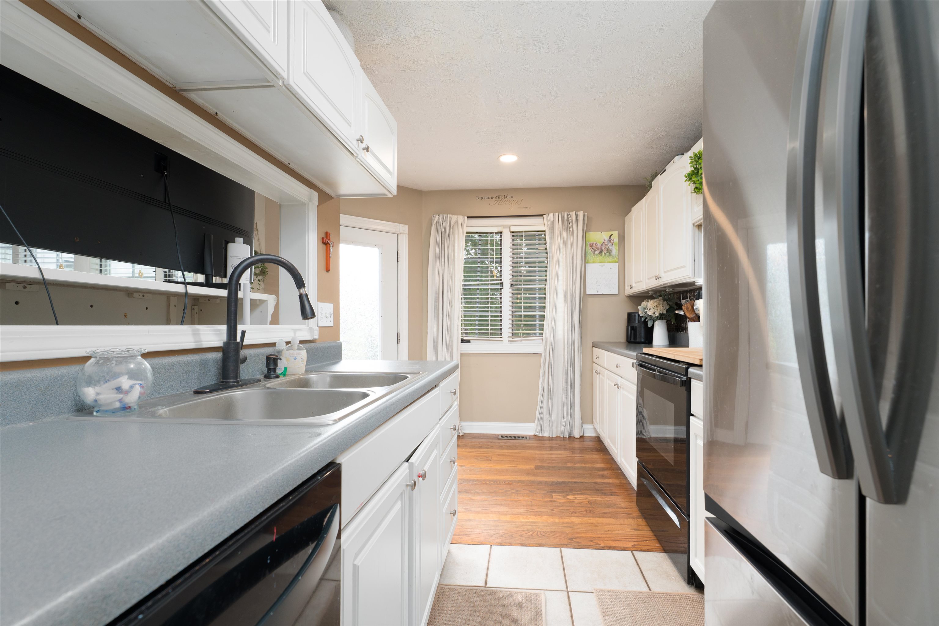1699 Country Club Lane, Hartford, Kentucky 42347, 4 Bedrooms Bedrooms, ,2 BathroomsBathrooms,Single Family Residence,For Sale,Country Club Lane,92927