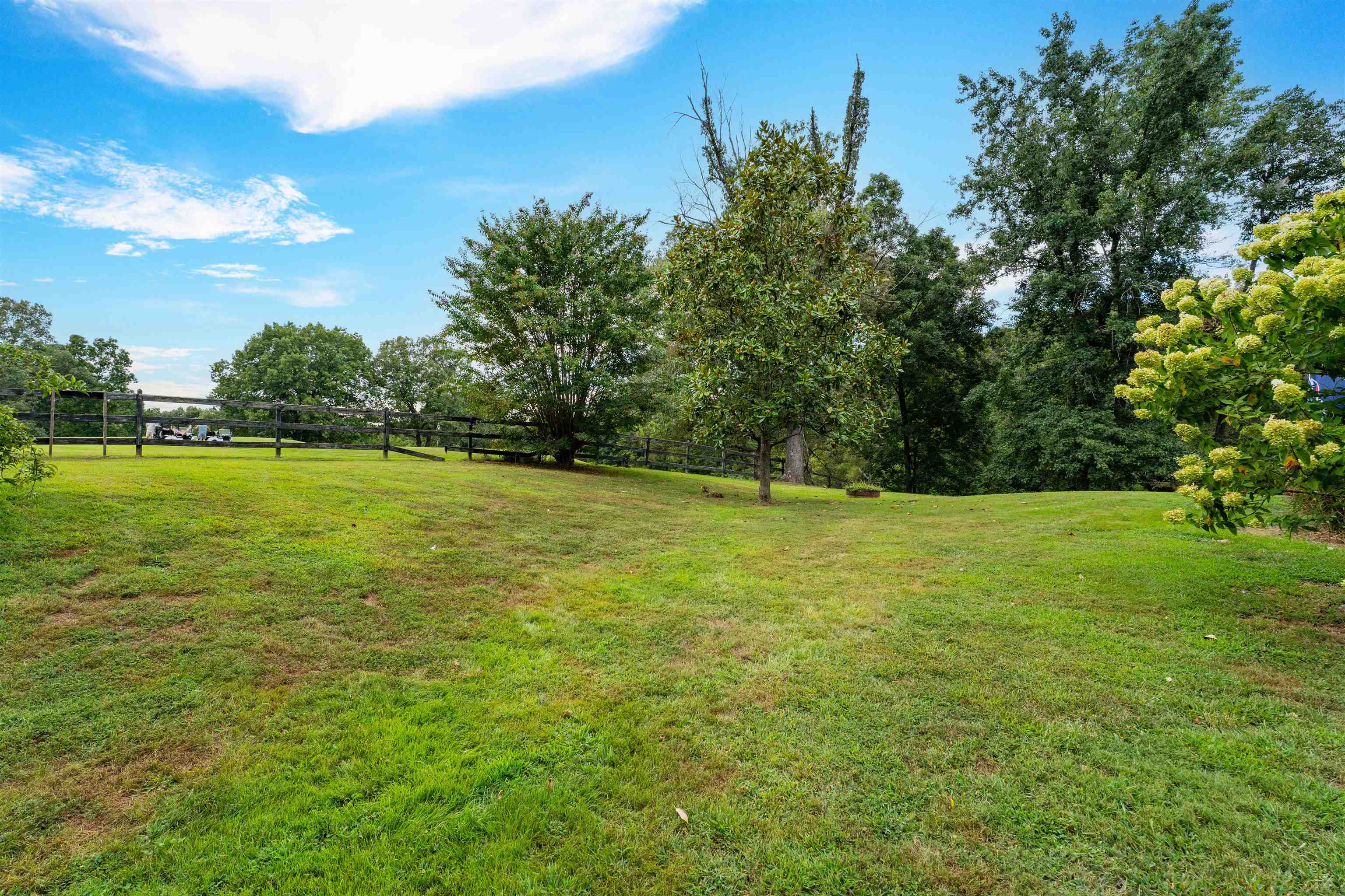 1699 Country Club Lane, Hartford, Kentucky 42347, 4 Bedrooms Bedrooms, ,2 BathroomsBathrooms,Single Family Residence,For Sale,Country Club Lane,92927