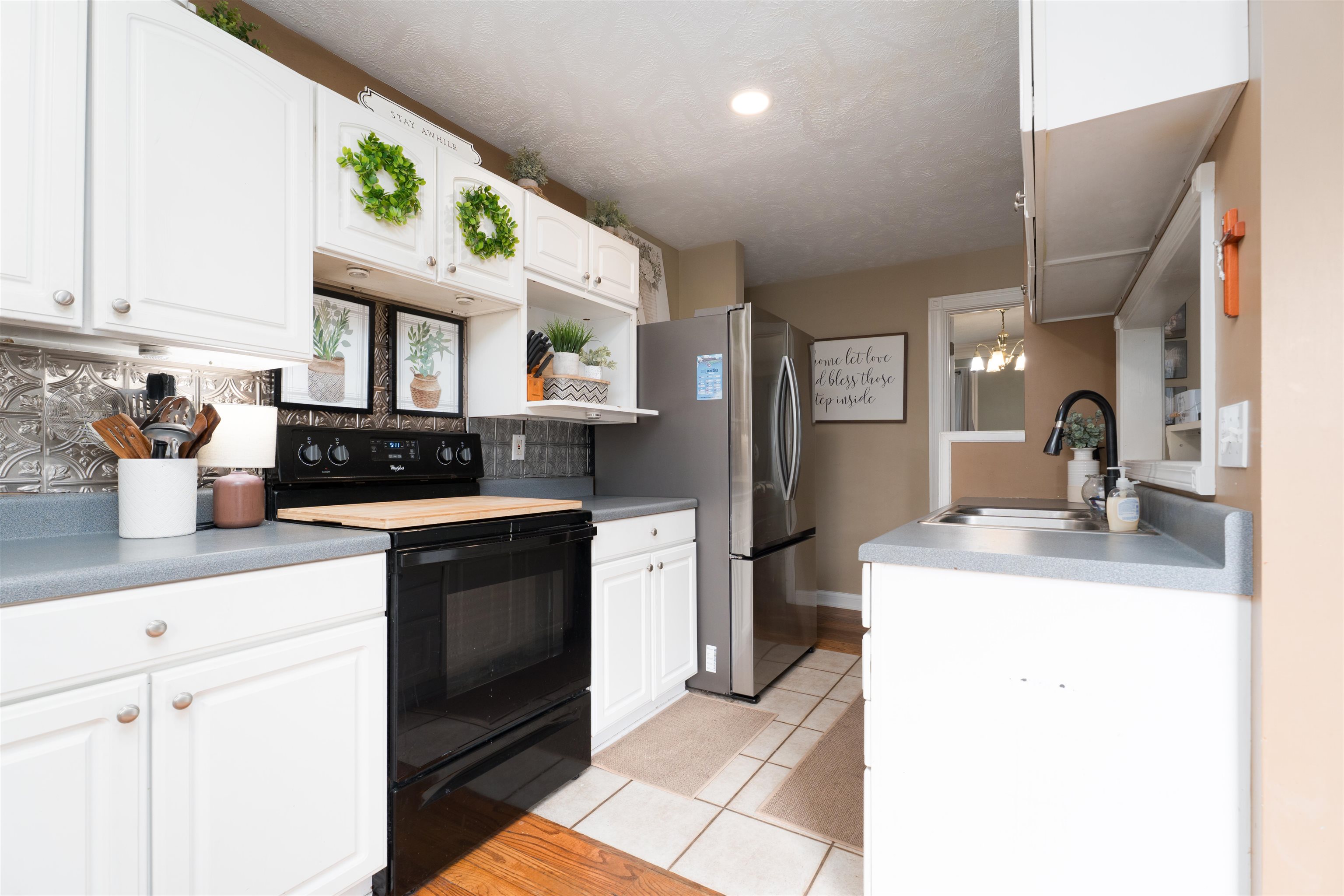 1699 Country Club Lane, Hartford, Kentucky 42347, 4 Bedrooms Bedrooms, ,2 BathroomsBathrooms,Single Family Residence,For Sale,Country Club Lane,92927
