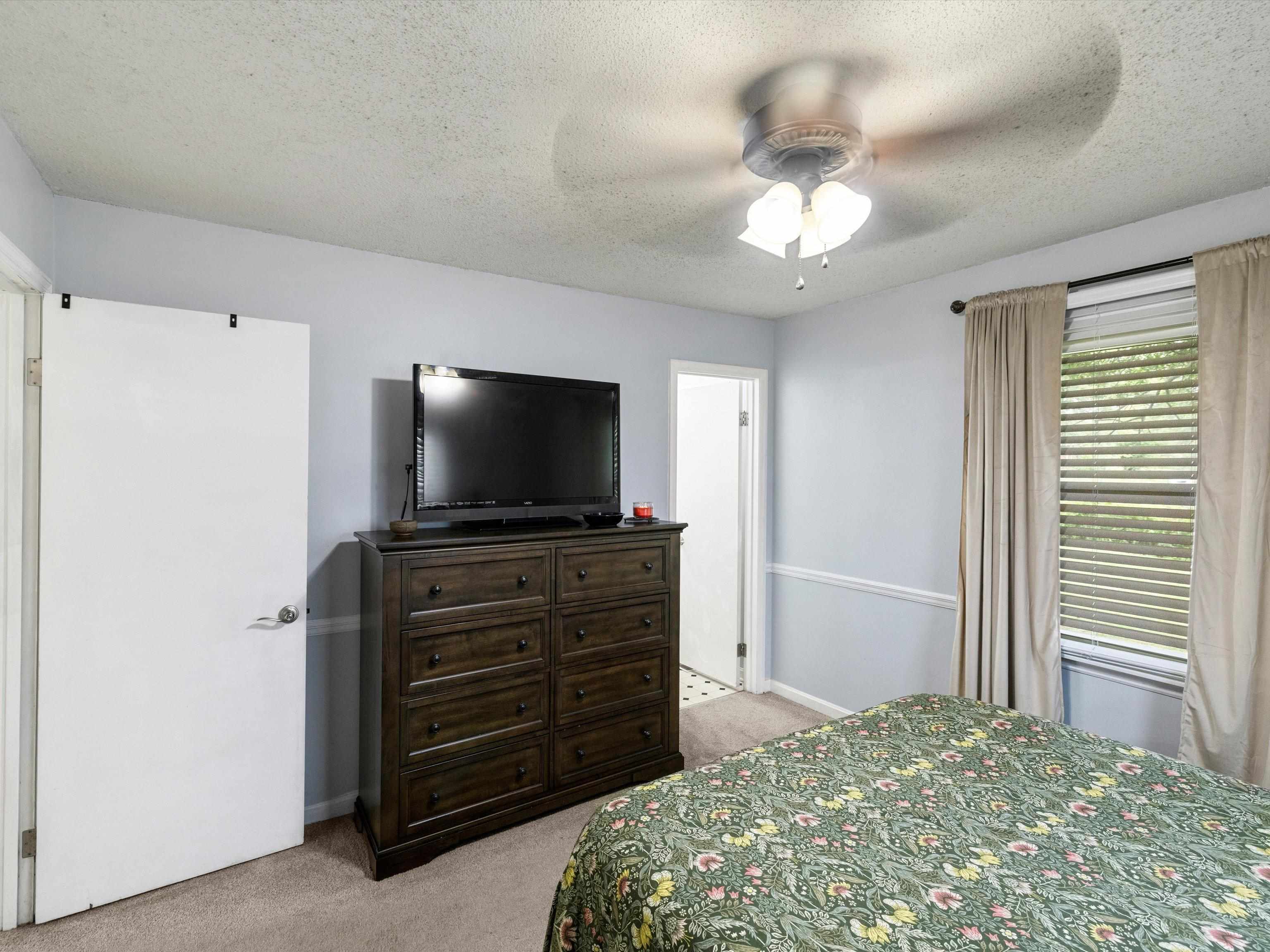 1036 Ernest Ln, Henderson, Kentucky 42420, 3 Bedrooms Bedrooms, ,1 BathroomBathrooms,Ranch,For Sale,Ernest Ln,92928