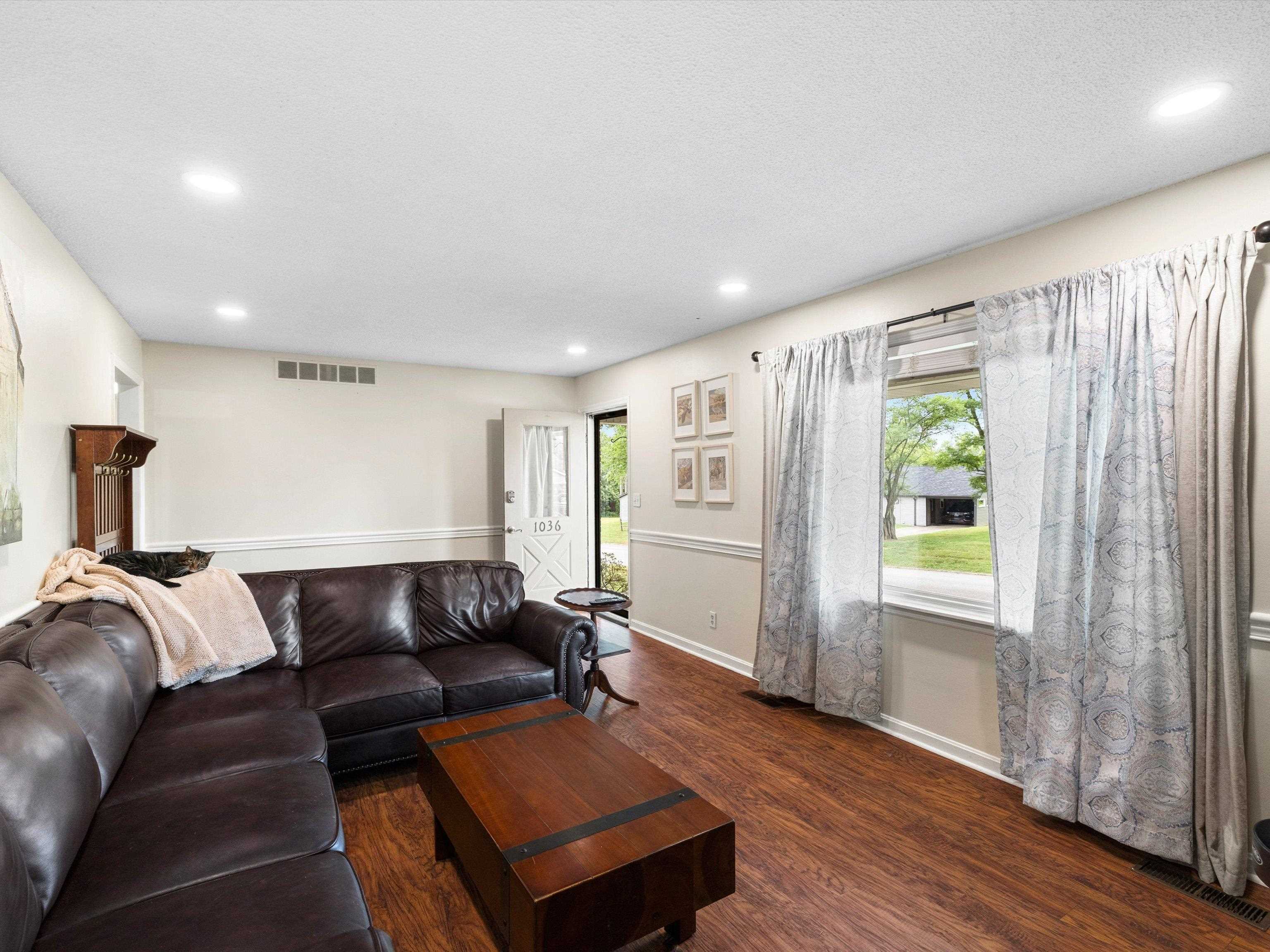 1036 Ernest Ln, Henderson, Kentucky 42420, 3 Bedrooms Bedrooms, ,1 BathroomBathrooms,Ranch,For Sale,Ernest Ln,92928