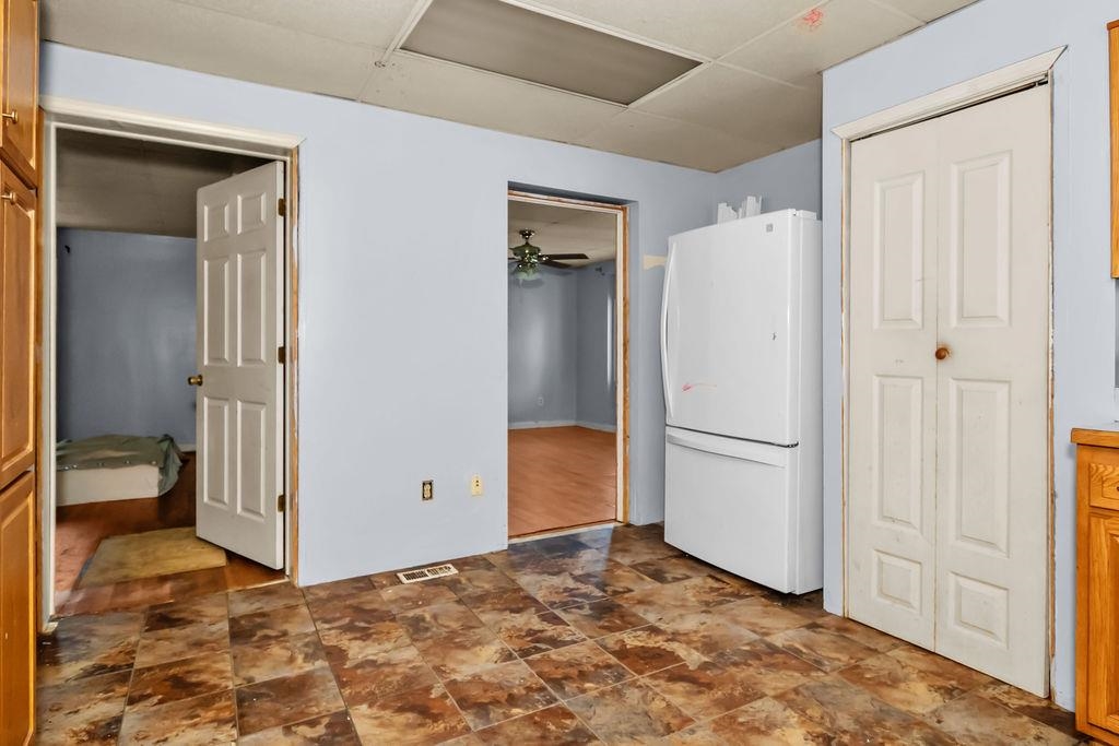 115 Pell St., Lewisport, Kentucky 42351, 4 Bedrooms Bedrooms, ,2 BathroomsBathrooms,Single Family Residence,For Sale,Pell St.,92929