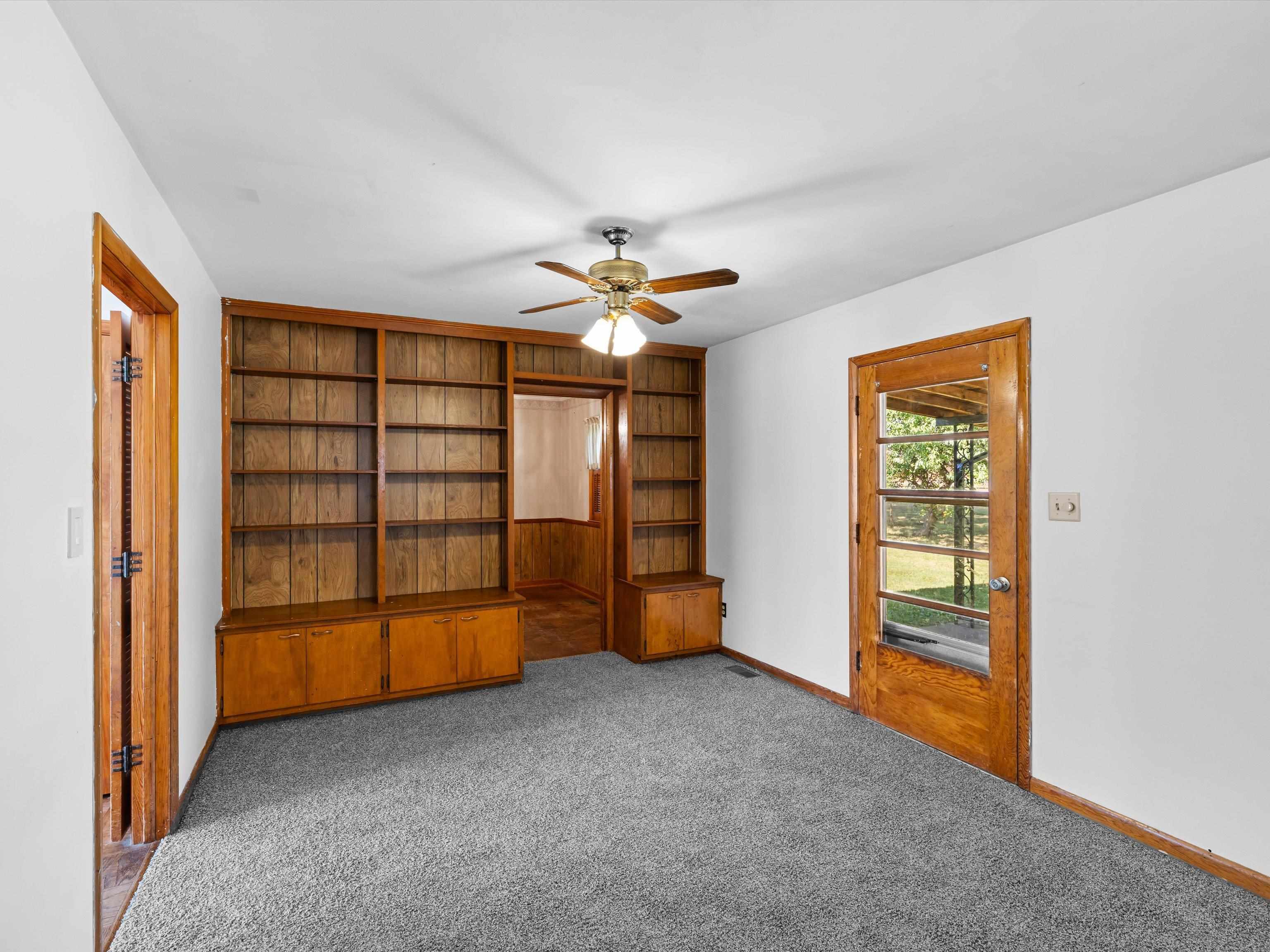 3211 Chickasaw Drive, Owensboro, Kentucky 43201, 4 Bedrooms Bedrooms, ,2 BathroomsBathrooms,Single Family Residence,For Sale,Chickasaw Drive,92931