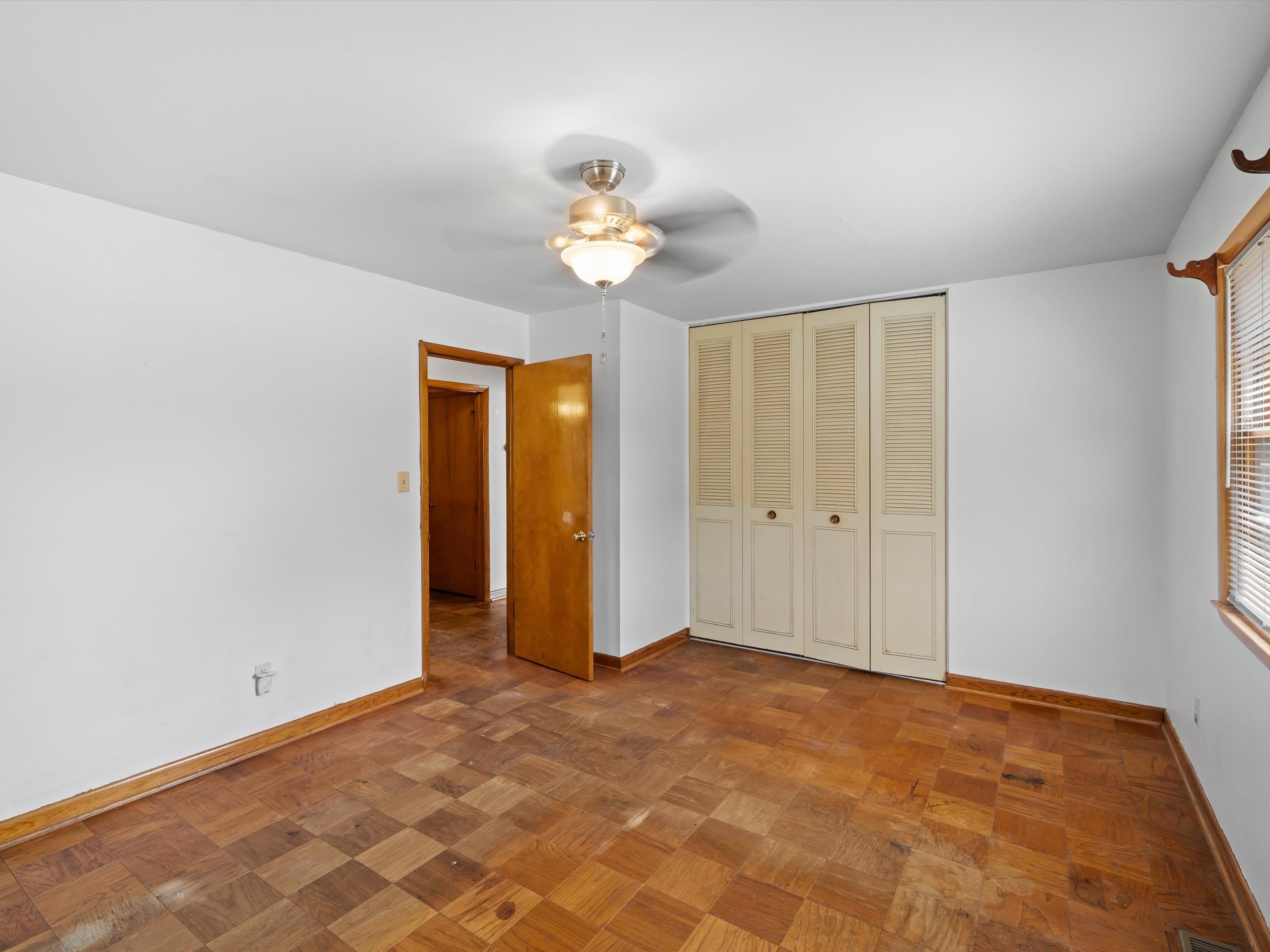 3211 Chickasaw Drive, Owensboro, Kentucky 43201, 4 Bedrooms Bedrooms, ,2 BathroomsBathrooms,Single Family Residence,For Sale,Chickasaw Drive,92931