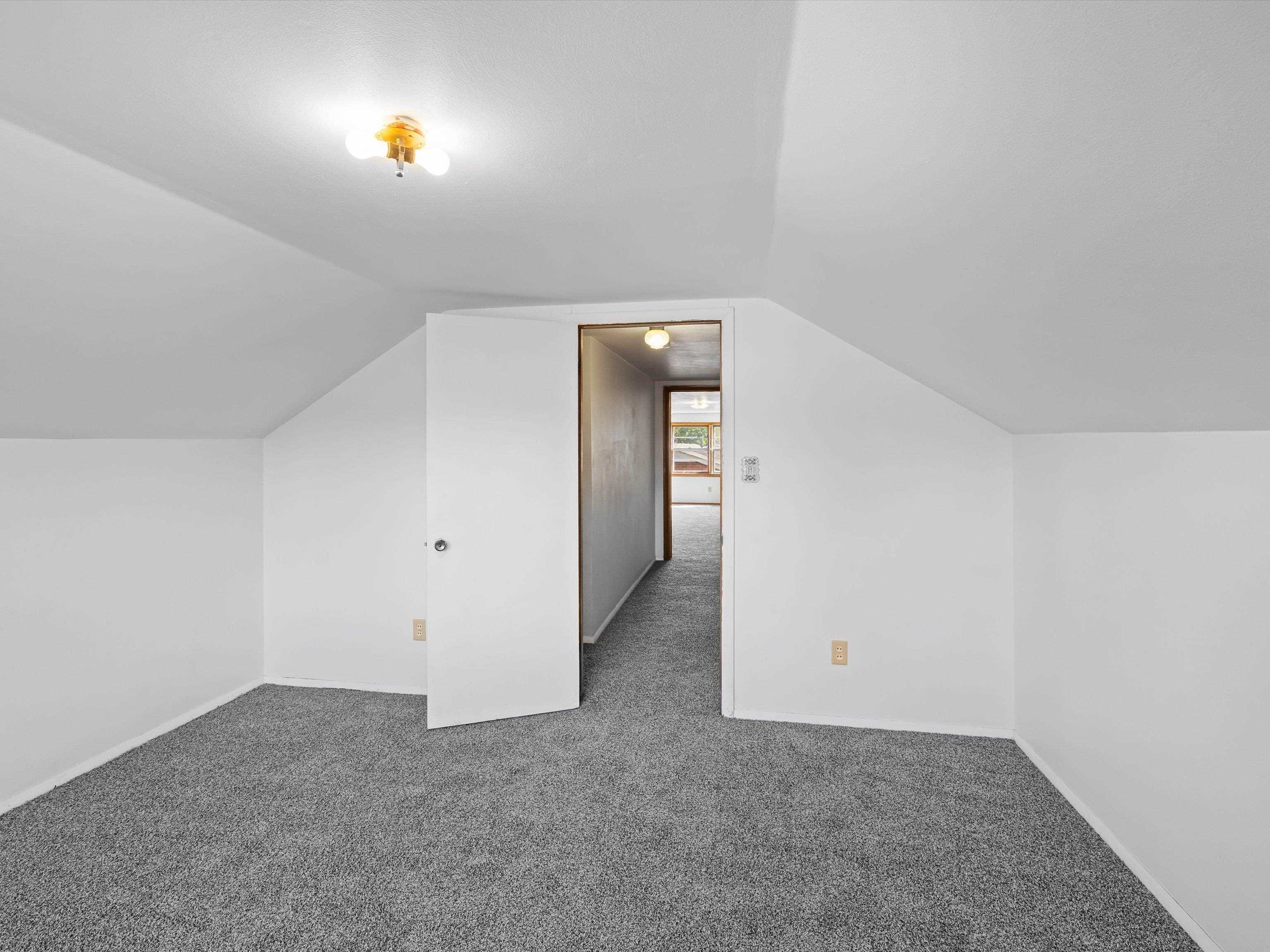 3211 Chickasaw Drive, Owensboro, Kentucky 43201, 4 Bedrooms Bedrooms, ,2 BathroomsBathrooms,Single Family Residence,For Sale,Chickasaw Drive,92931