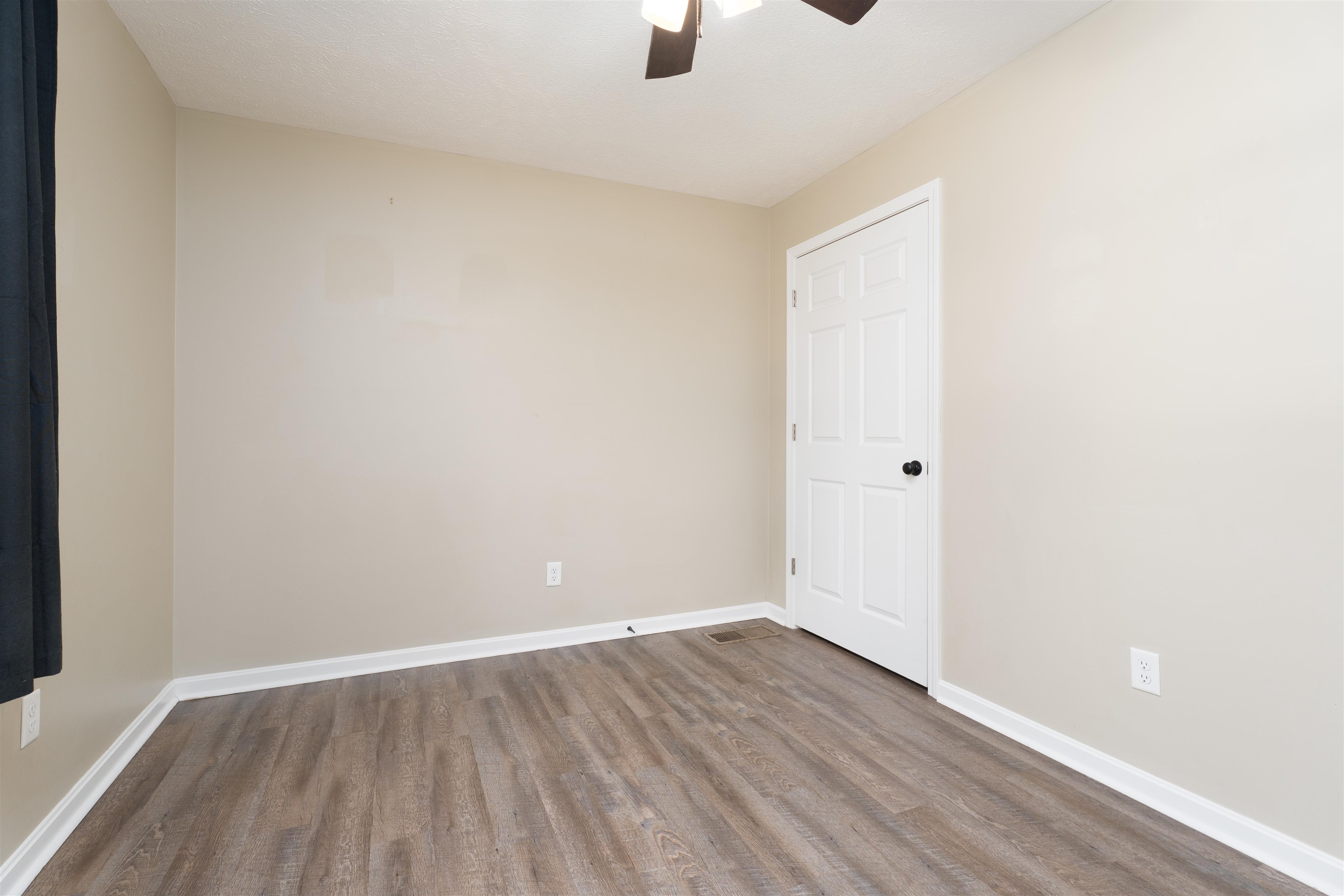 714 Glenn Ct., Owensboro, Kentucky 42303, 2 Bedrooms Bedrooms, ,1 BathroomBathrooms,Single Family Residence,For Sale,Glenn Ct.,92933