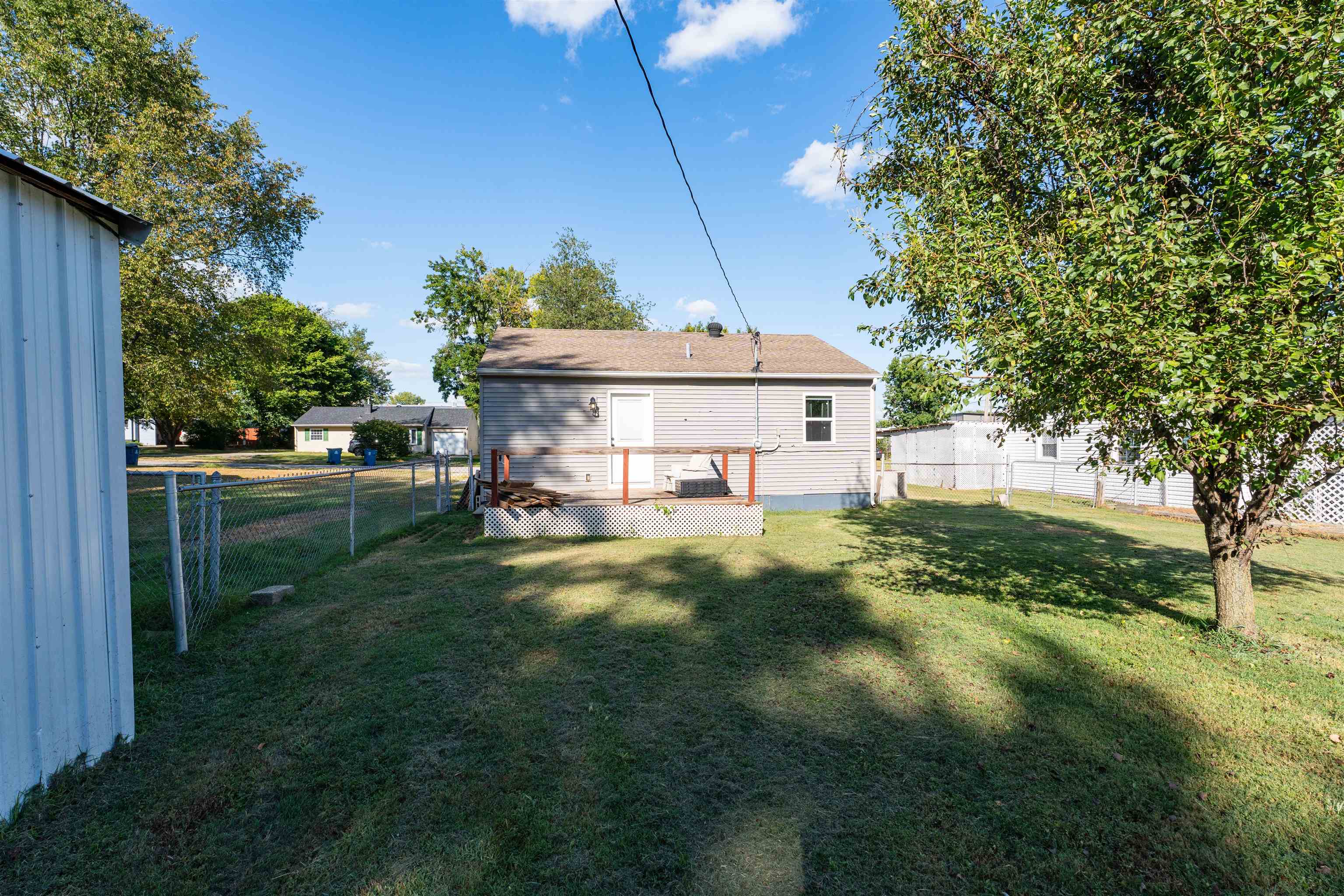 714 Glenn Ct., Owensboro, Kentucky 42303, 2 Bedrooms Bedrooms, ,1 BathroomBathrooms,Single Family Residence,For Sale,Glenn Ct.,92933