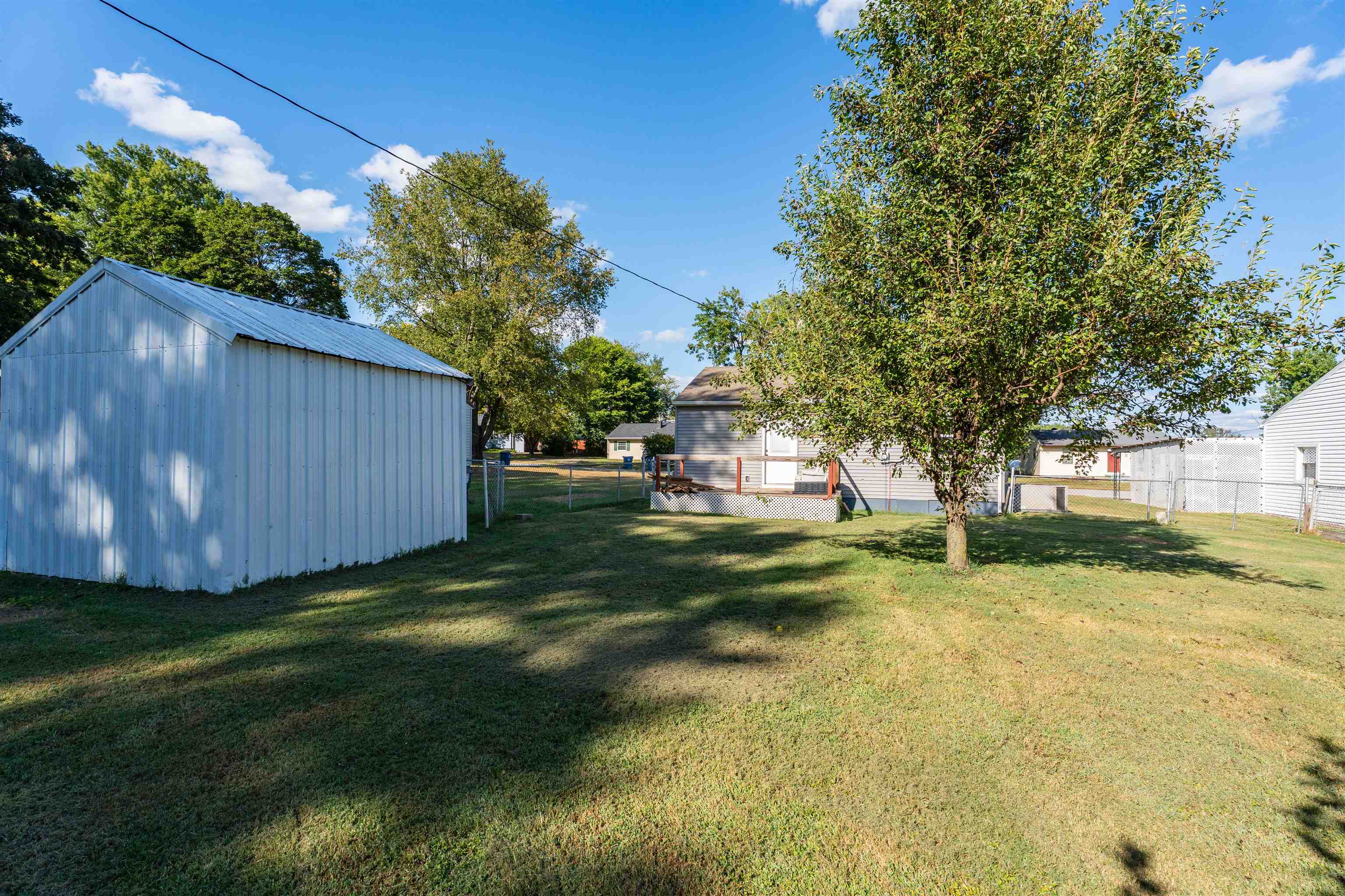 714 Glenn Ct., Owensboro, Kentucky 42303, 2 Bedrooms Bedrooms, ,1 BathroomBathrooms,Single Family Residence,For Sale,Glenn Ct.,92933