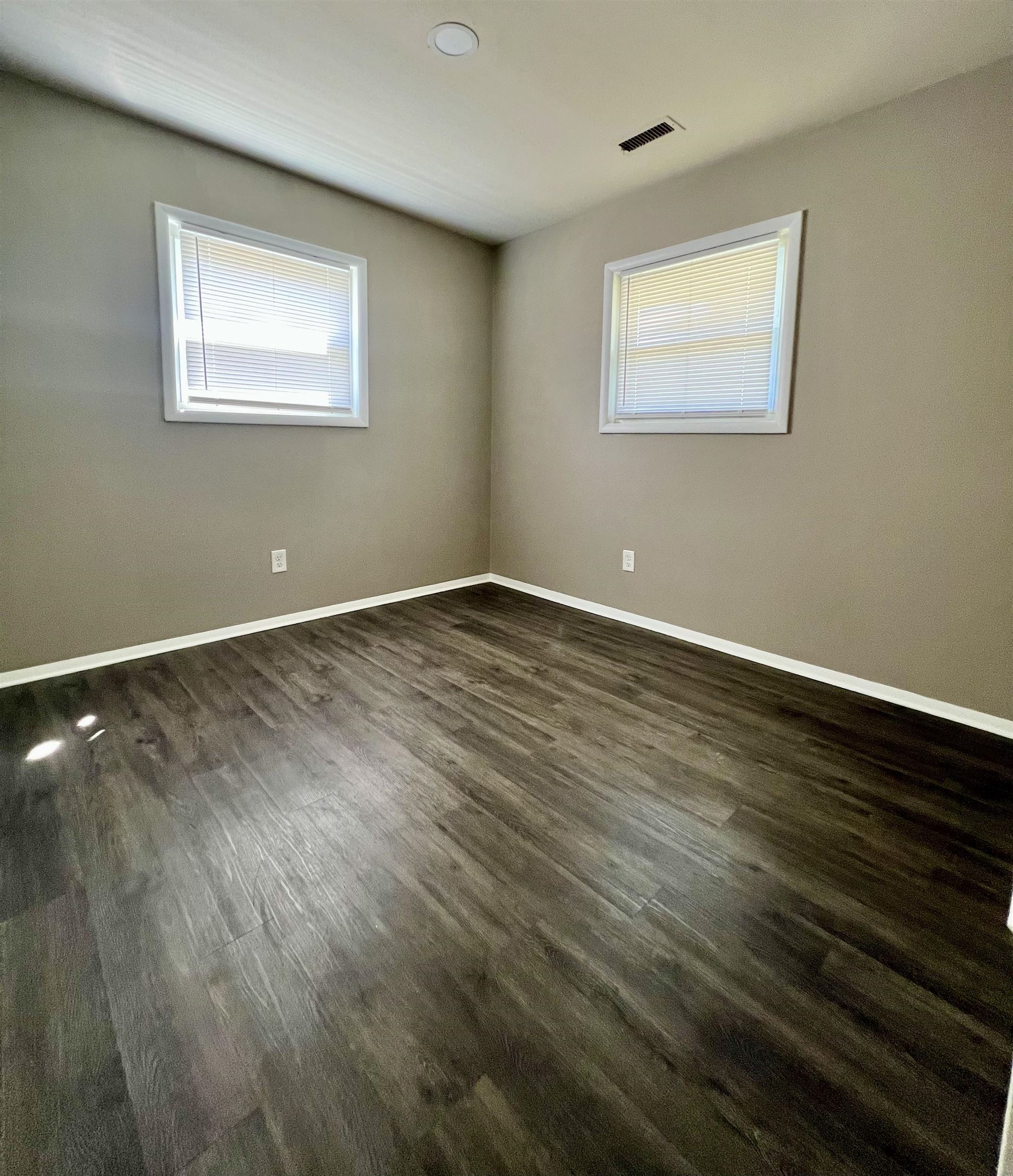 224 Longfellow, Owensboro, Kentucky 42303, 3 Bedrooms Bedrooms, ,1 BathroomBathrooms,Single Family Residence,For Sale,Longfellow,92936