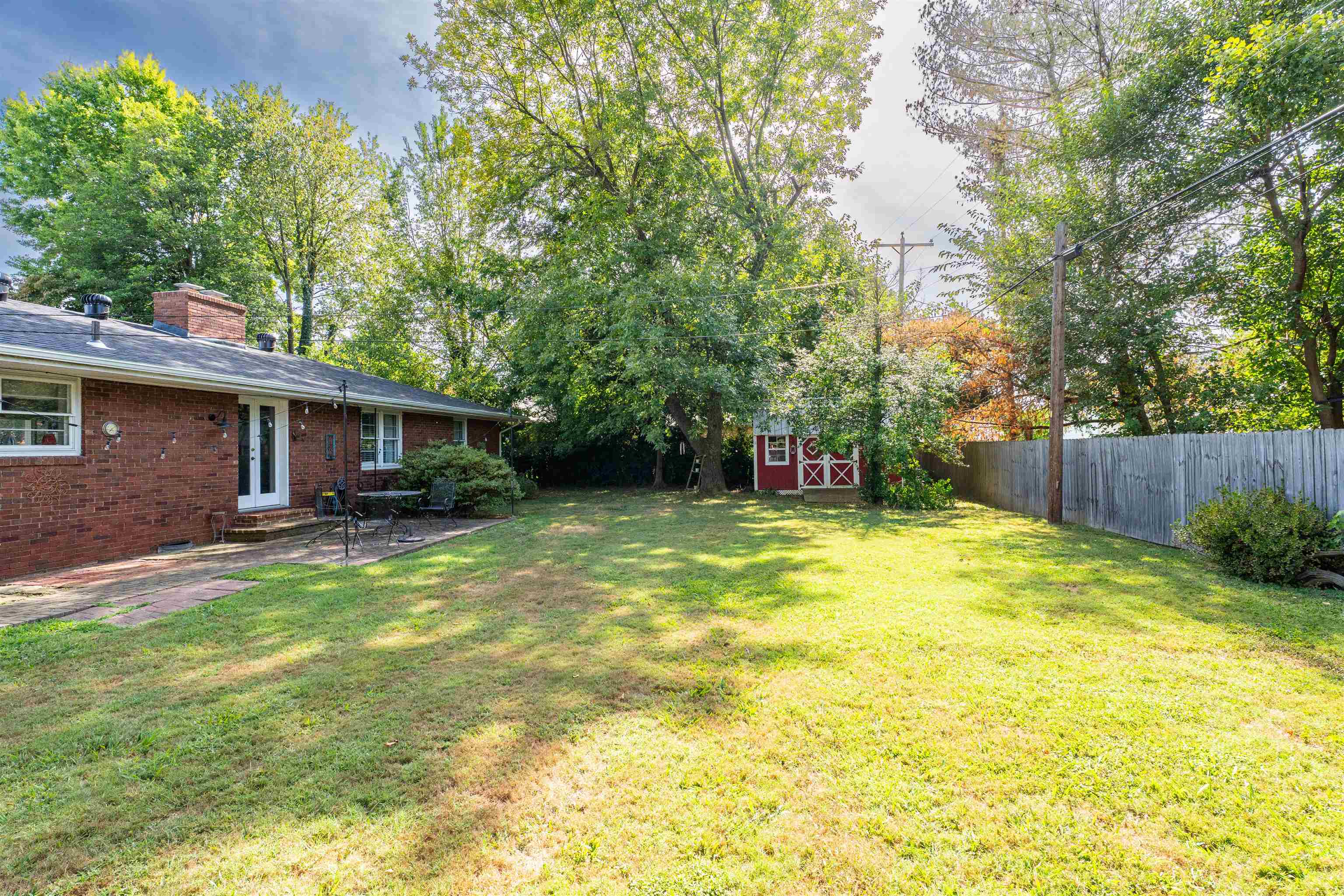 2219 Griffith Avenue, Owensboro, Kentucky 42301, 4 Bedrooms Bedrooms, ,2 BathroomsBathrooms,Single Family Residence,For Sale,Griffith Avenue,92948