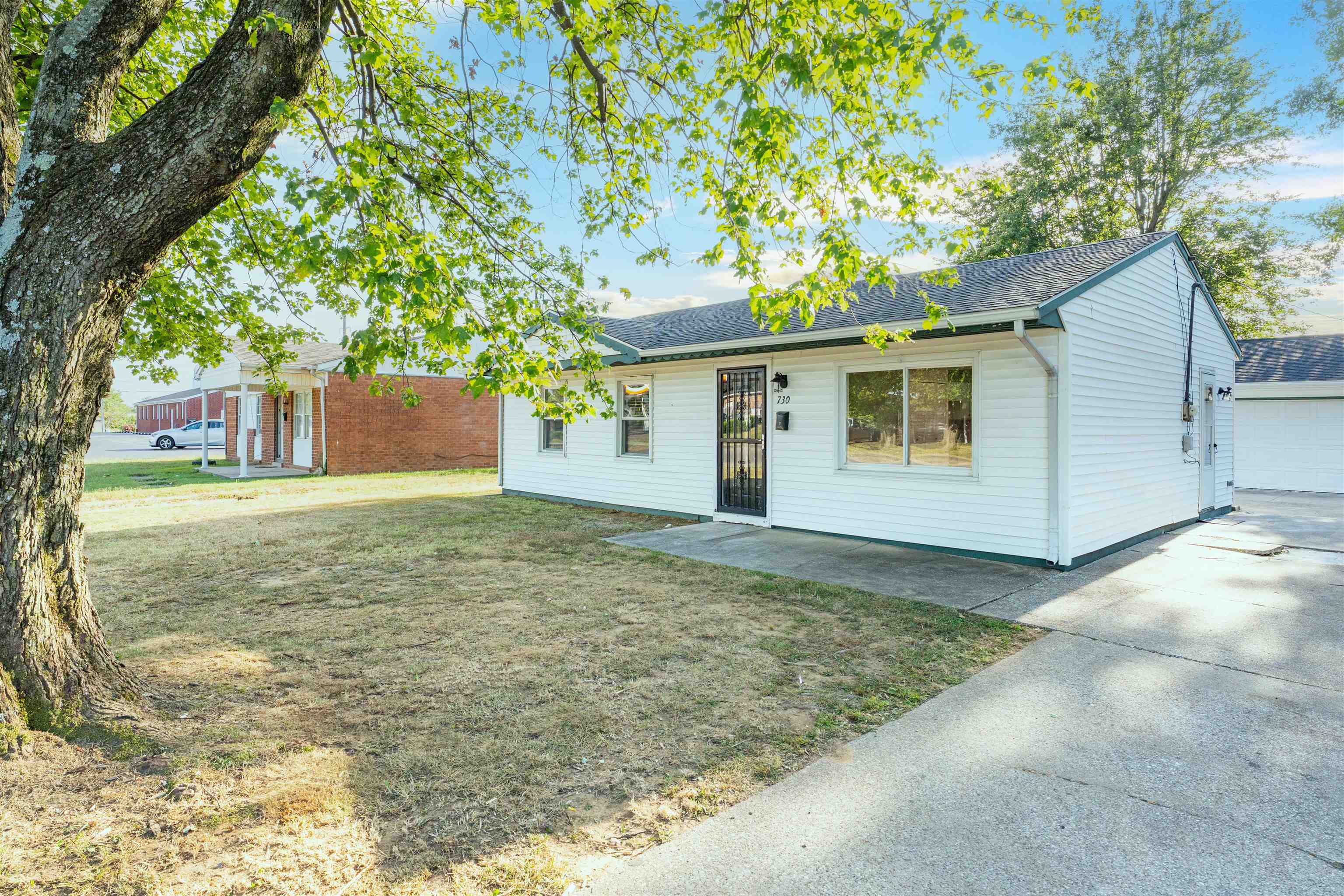 730 Carter Rd, Owensboro, Kentucky 42301, 3 Bedrooms Bedrooms, ,1 BathroomBathrooms,Single Family Residence,For Sale,Carter Rd,92952