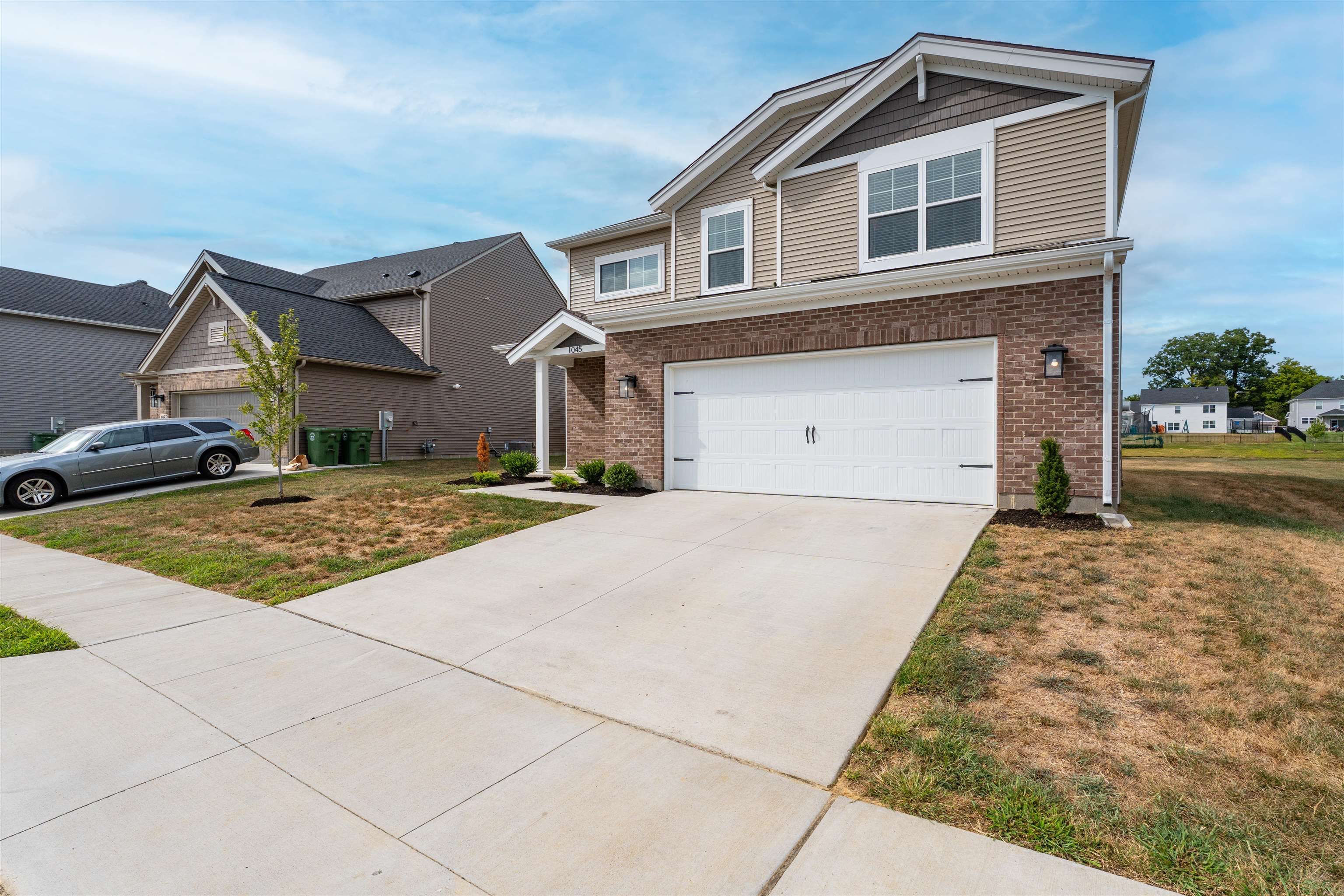 1045 Quartz Drive, Owensboro, Kentucky 42301, 4 Bedrooms Bedrooms, ,2 BathroomsBathrooms,Single Family Residence,For Sale,Quartz Drive,92957