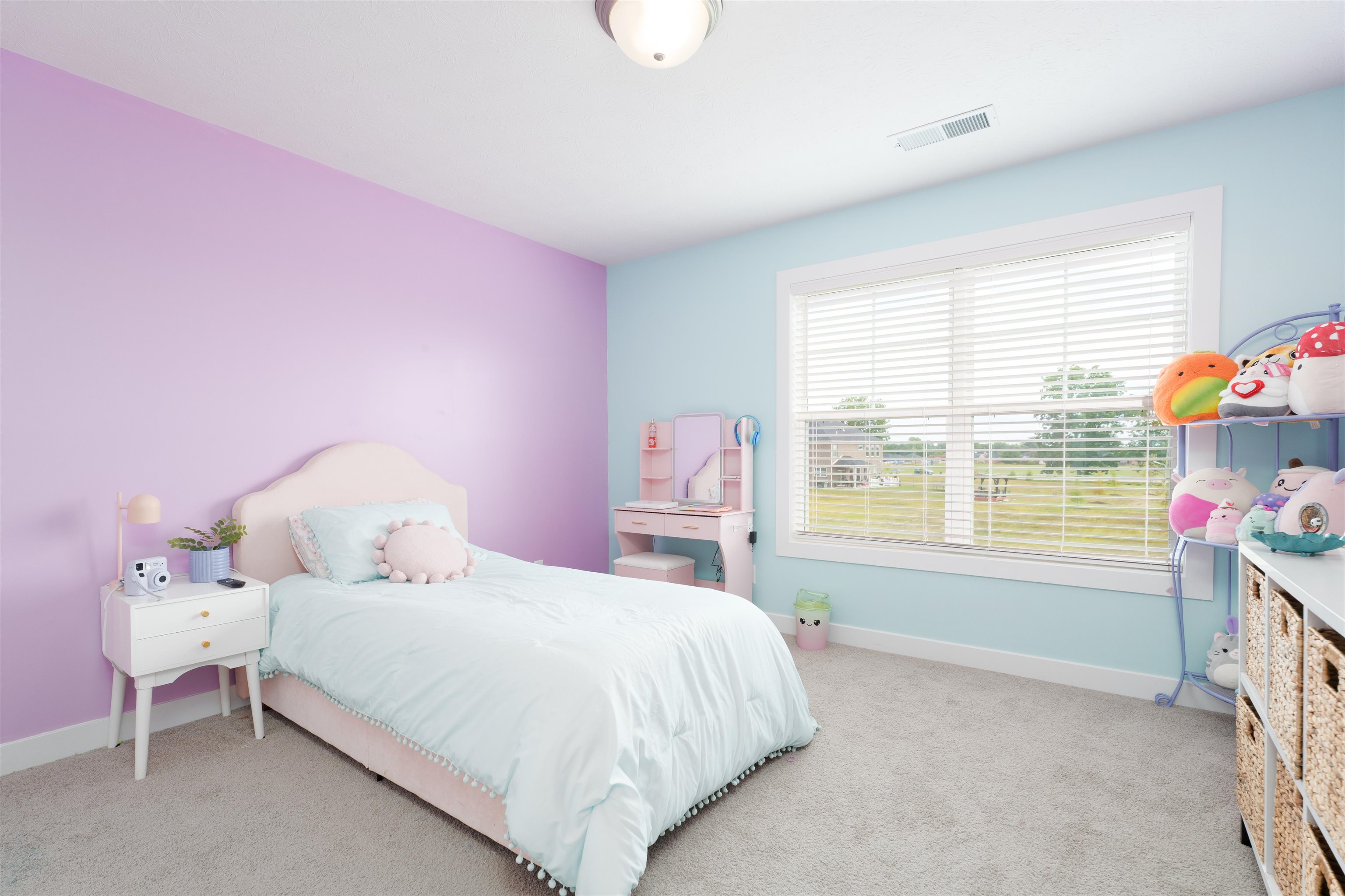 1045 Quartz Drive, Owensboro, Kentucky 42301, 4 Bedrooms Bedrooms, ,2 BathroomsBathrooms,Single Family Residence,For Sale,Quartz Drive,92957