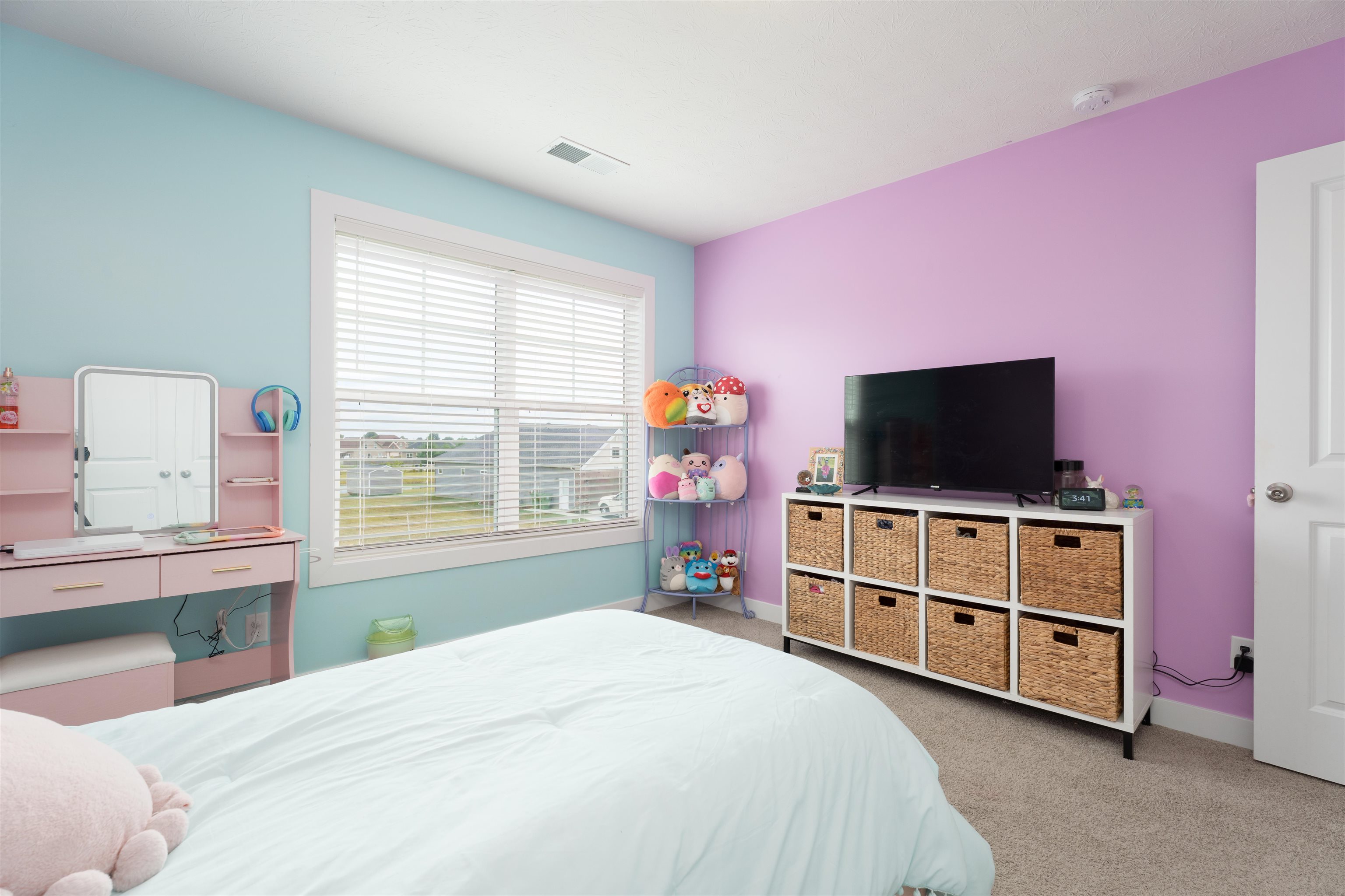 1045 Quartz Drive, Owensboro, Kentucky 42301, 4 Bedrooms Bedrooms, ,2 BathroomsBathrooms,Single Family Residence,For Sale,Quartz Drive,92957