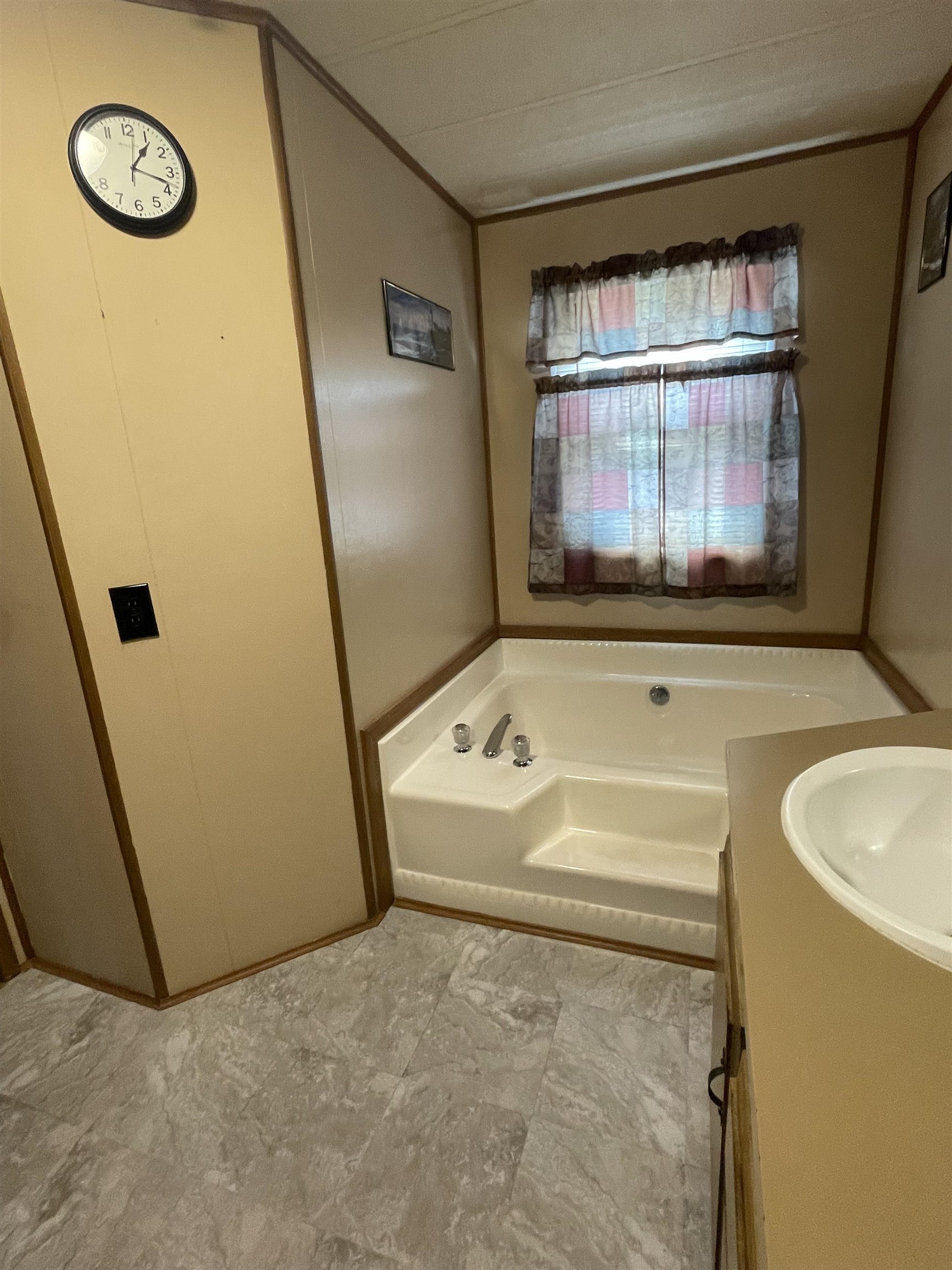150 Homer Young Street, Lewisport, Kentucky 42351, 3 Bedrooms Bedrooms, ,2 BathroomsBathrooms,Manufactured Home,For Sale,Homer Young Street,92958