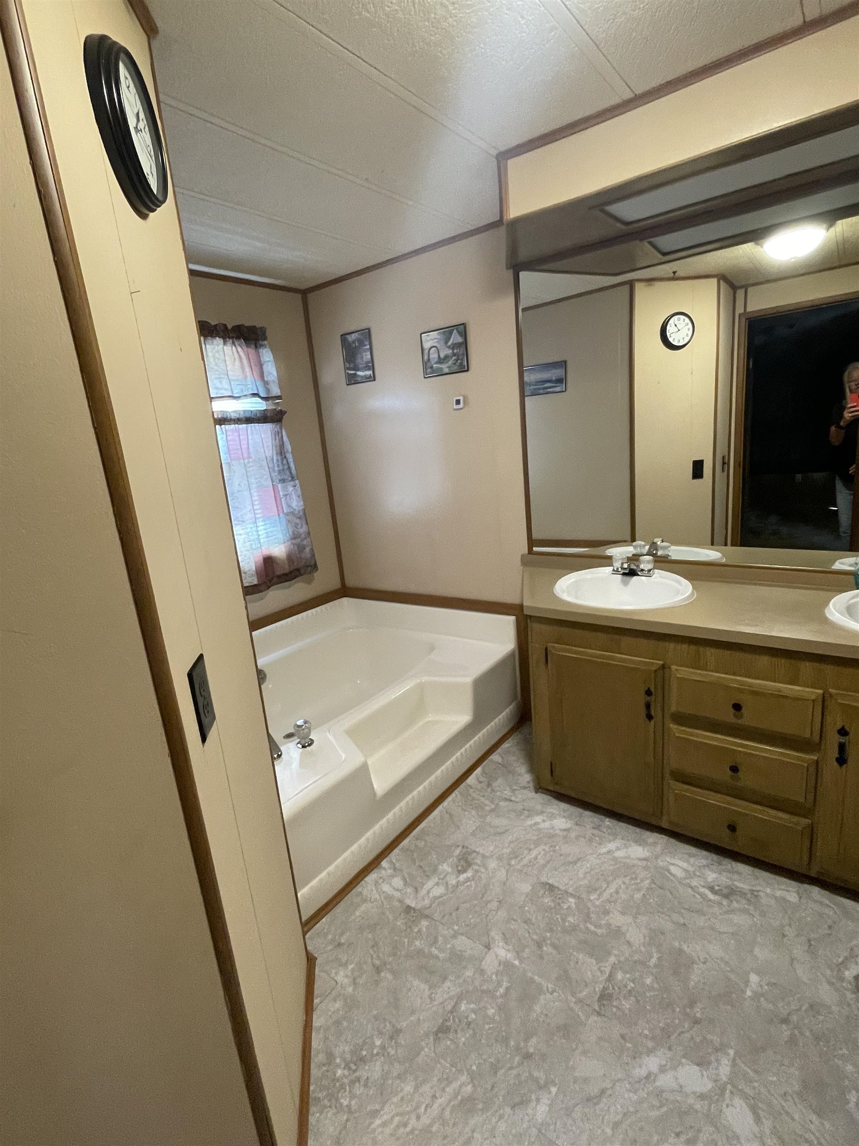 150 Homer Young Street, Lewisport, Kentucky 42351, 3 Bedrooms Bedrooms, ,2 BathroomsBathrooms,Manufactured Home,For Sale,Homer Young Street,92958
