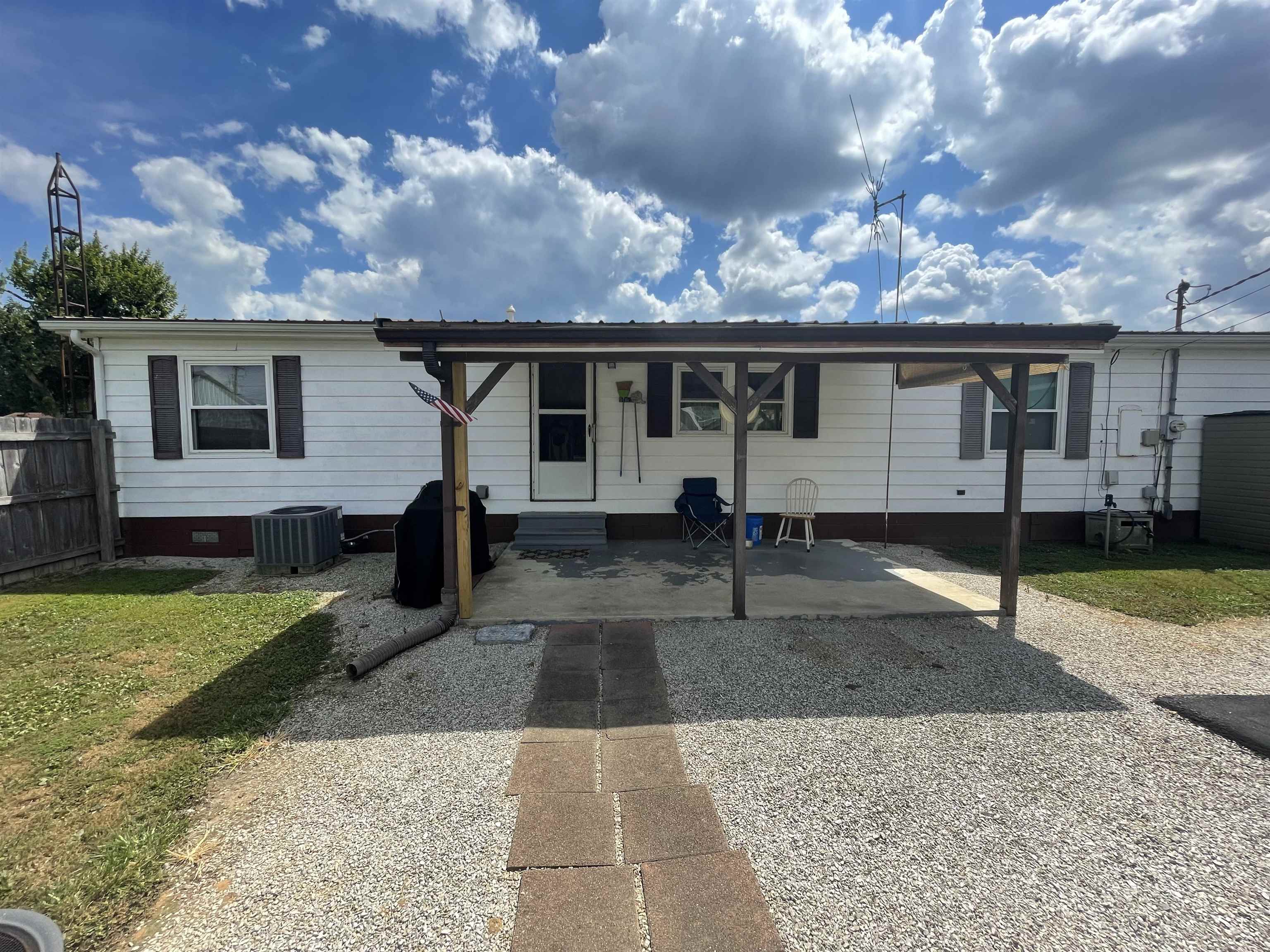 150 Homer Young Street, Lewisport, Kentucky 42351, 3 Bedrooms Bedrooms, ,2 BathroomsBathrooms,Manufactured Home,For Sale,Homer Young Street,92958