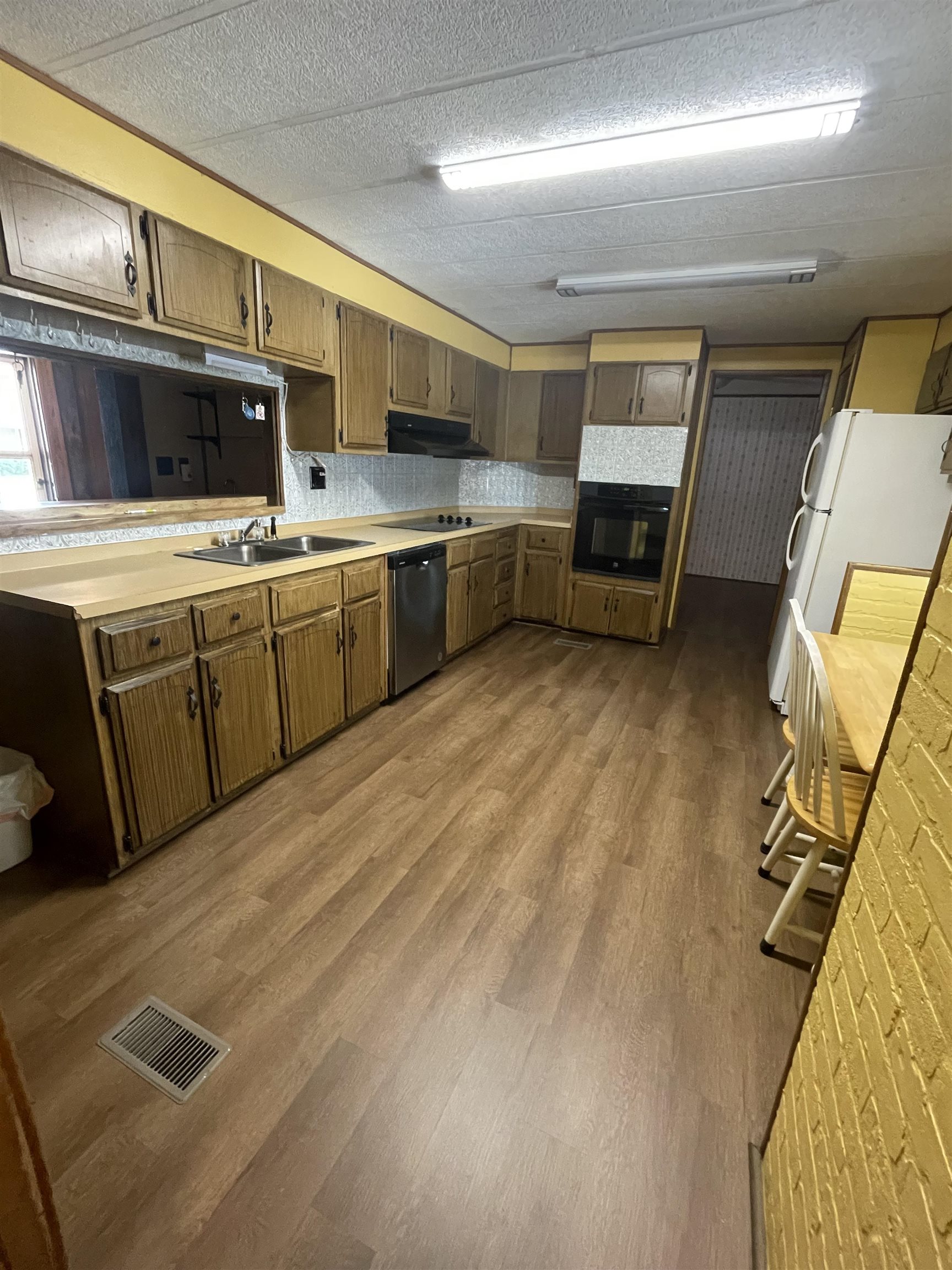 150 Homer Young Street, Lewisport, Kentucky 42351, 3 Bedrooms Bedrooms, ,2 BathroomsBathrooms,Manufactured Home,For Sale,Homer Young Street,92958