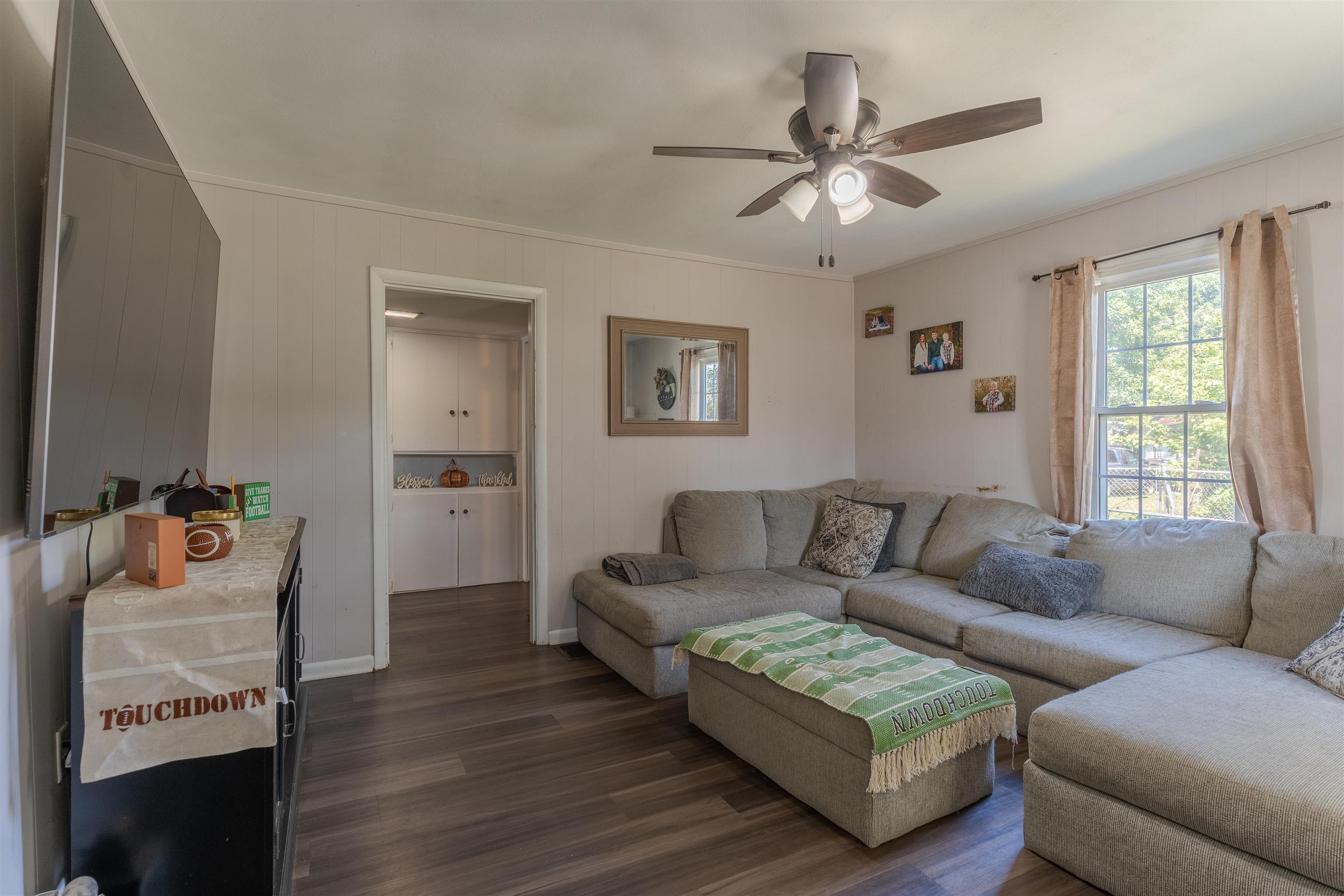 504 Alpha Street, Owensboro, Kentucky 42301, 3 Bedrooms Bedrooms, ,1 BathroomBathrooms,Single Family Residence,For Sale,Alpha Street,92959