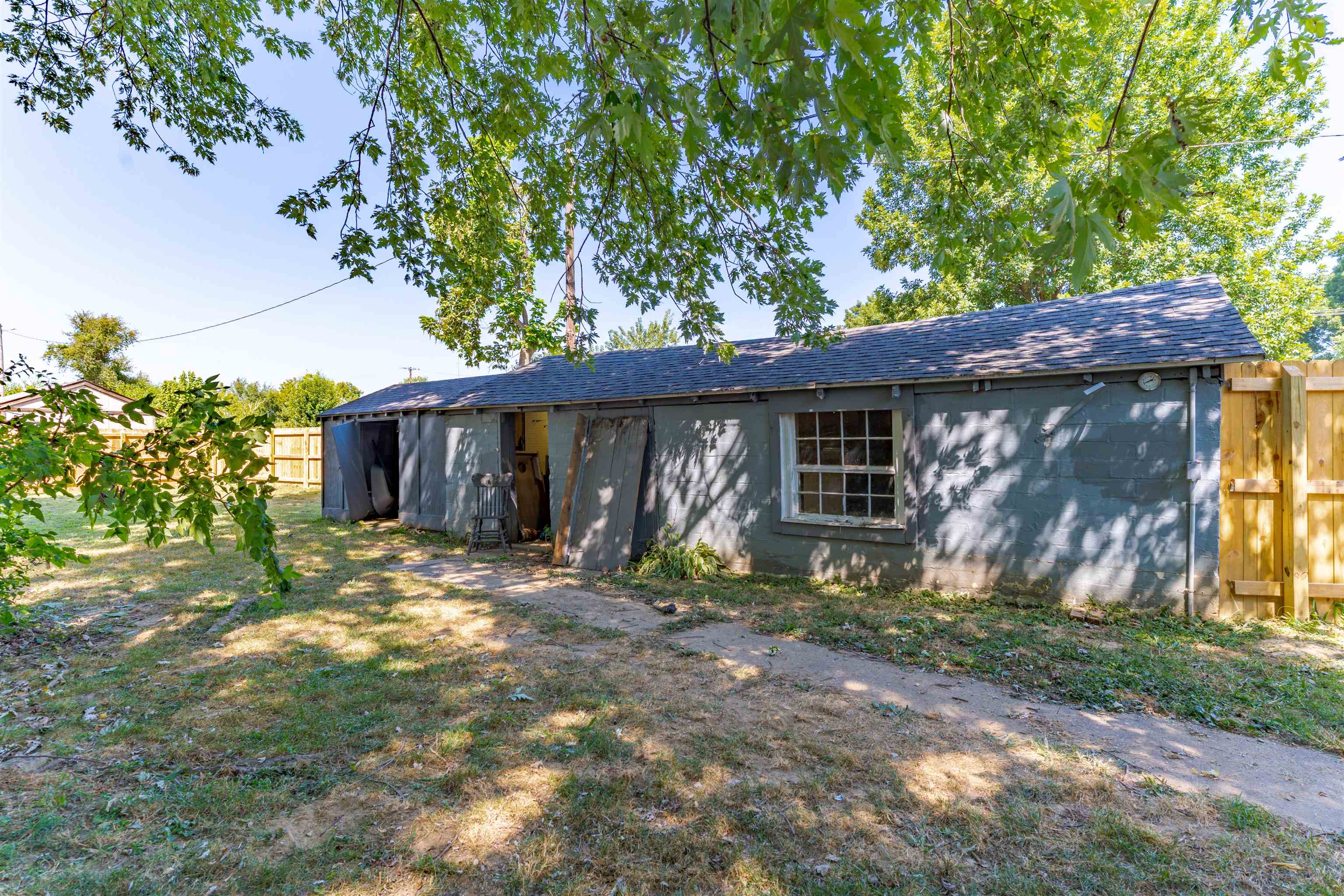 504 Alpha Street, Owensboro, Kentucky 42301, 3 Bedrooms Bedrooms, ,1 BathroomBathrooms,Single Family Residence,For Sale,Alpha Street,92959