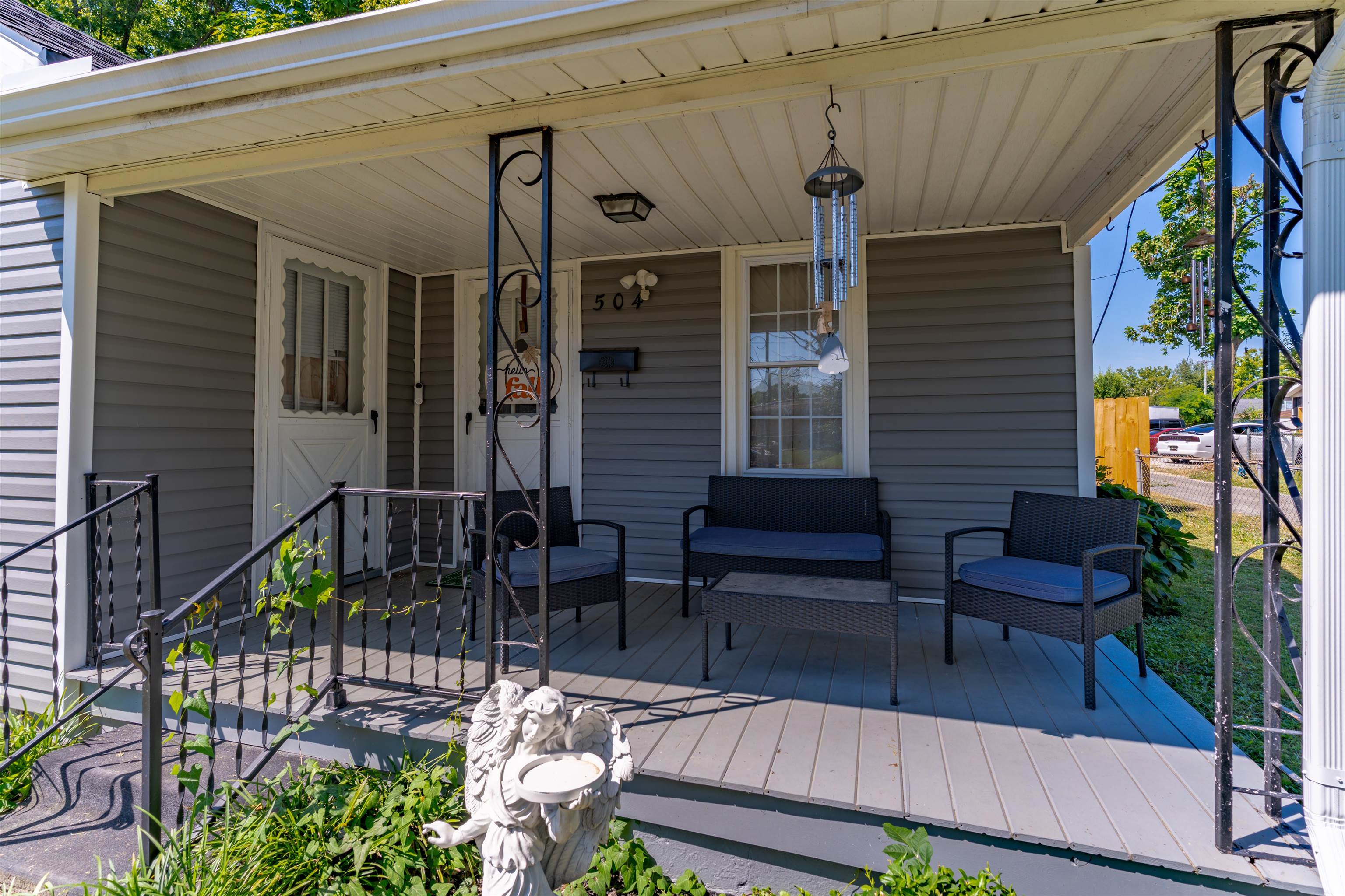 504 Alpha Street, Owensboro, Kentucky 42301, 3 Bedrooms Bedrooms, ,1 BathroomBathrooms,Single Family Residence,For Sale,Alpha Street,92959