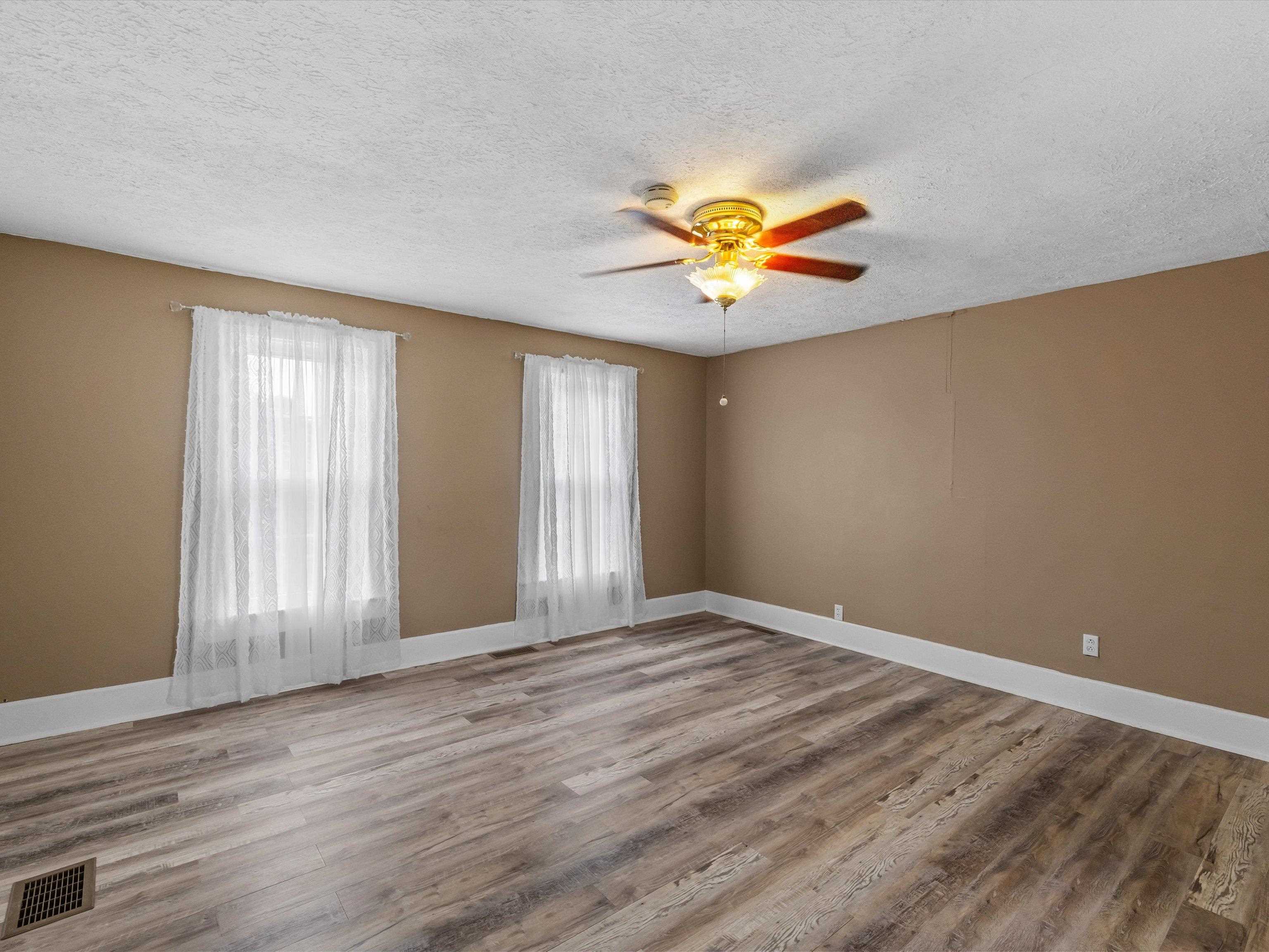 9626 Hwy 144, Owensboro, Kentucky 42366, 3 Bedrooms Bedrooms, ,1 BathroomBathrooms,Single Family Residence,For Sale,Hwy 144,92960