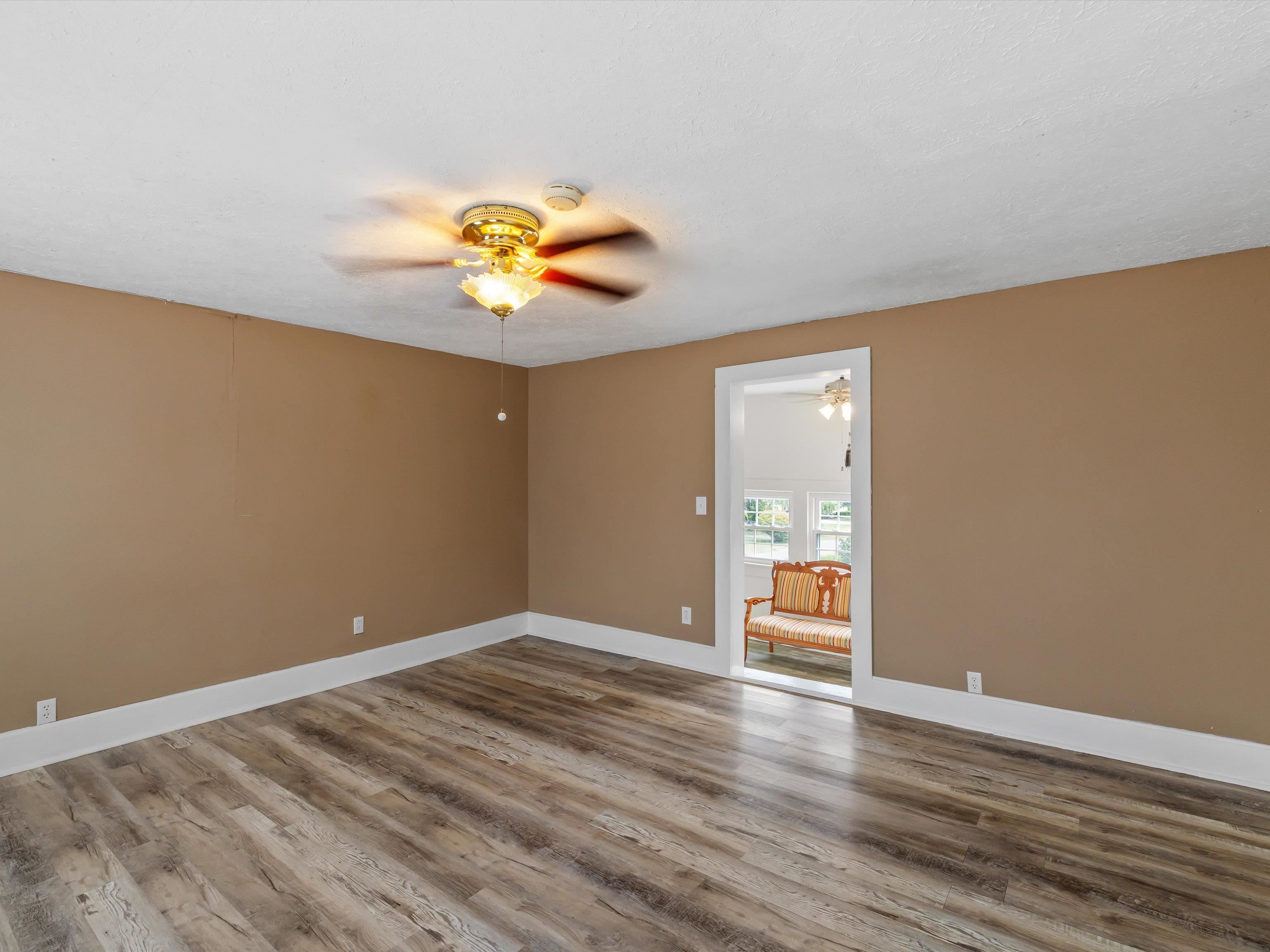 9626 Hwy 144, Owensboro, Kentucky 42366, 3 Bedrooms Bedrooms, ,1 BathroomBathrooms,Single Family Residence,For Sale,Hwy 144,92960