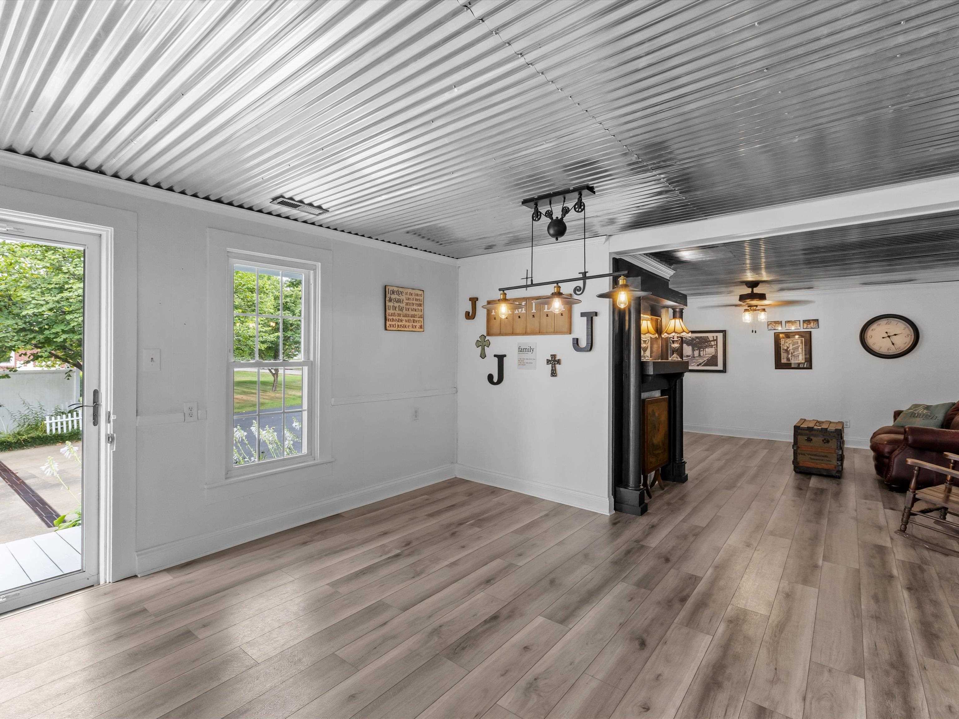 9626 Hwy 144, Owensboro, Kentucky 42366, 3 Bedrooms Bedrooms, ,1 BathroomBathrooms,Single Family Residence,For Sale,Hwy 144,92960