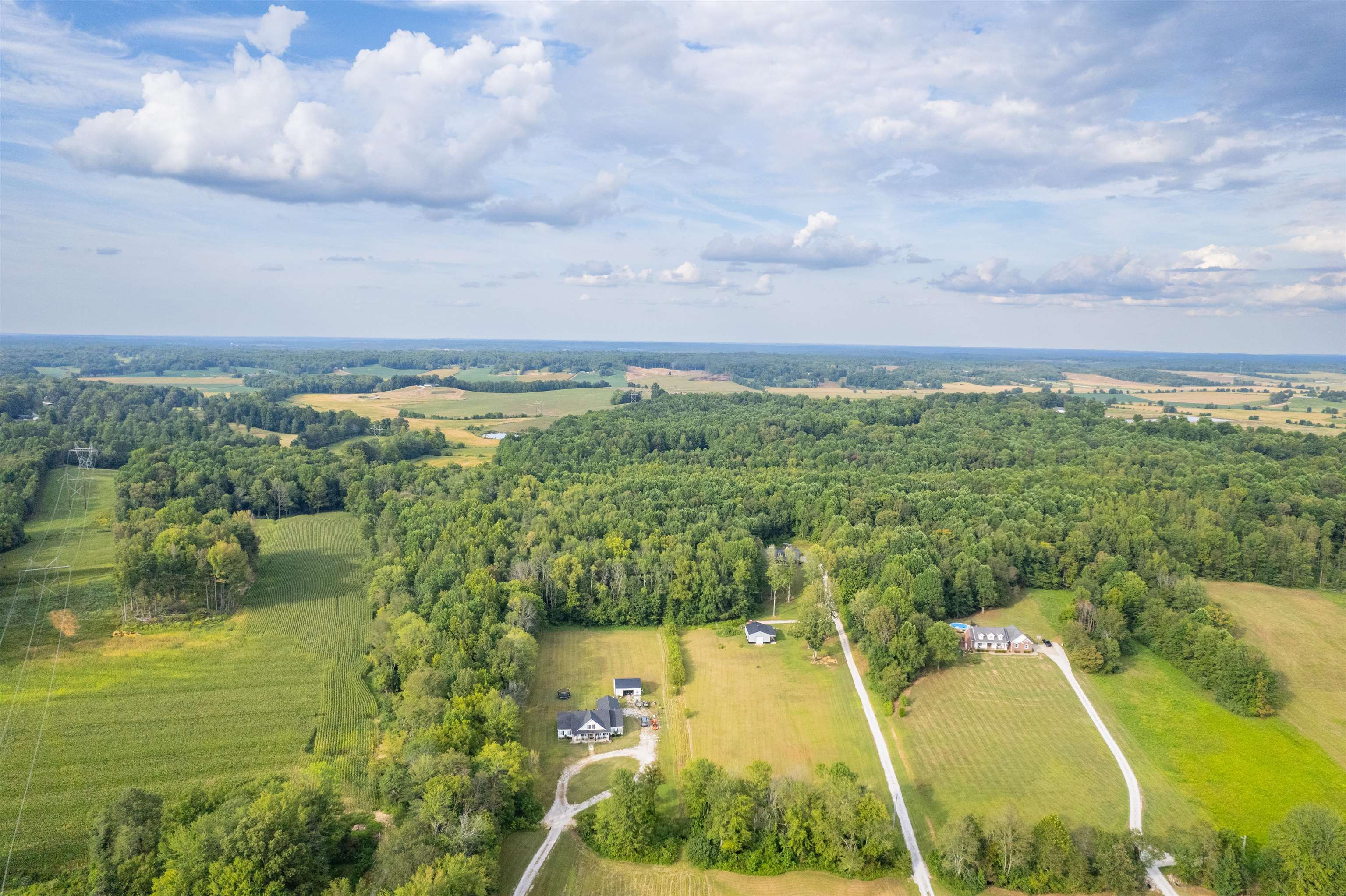 8835 Knottsville Mt. Zion Rd., Philpot, Kentucky 42366, 5 Bedrooms Bedrooms, ,4 BathroomsBathrooms,Single Family Residence,For Sale,Knottsville Mt. Zion Rd.,92961