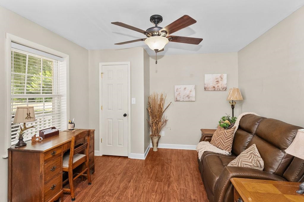 2909 Pleasant Heights Lane, Owensboro, Kentucky 42303, 4 Bedrooms Bedrooms, ,2 BathroomsBathrooms,Single Family Residence,For Sale,Pleasant Heights Lane,92962