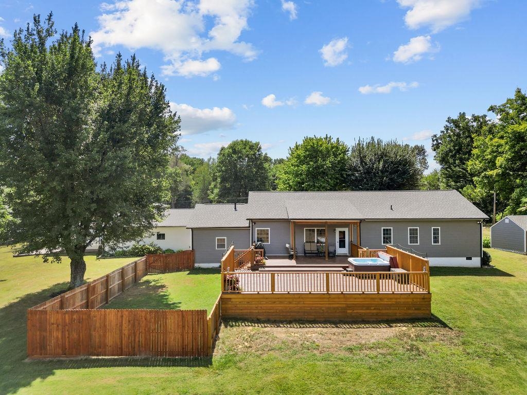 2909 Pleasant Heights Lane, Owensboro, Kentucky 42303, 4 Bedrooms Bedrooms, ,2 BathroomsBathrooms,Single Family Residence,For Sale,Pleasant Heights Lane,92962